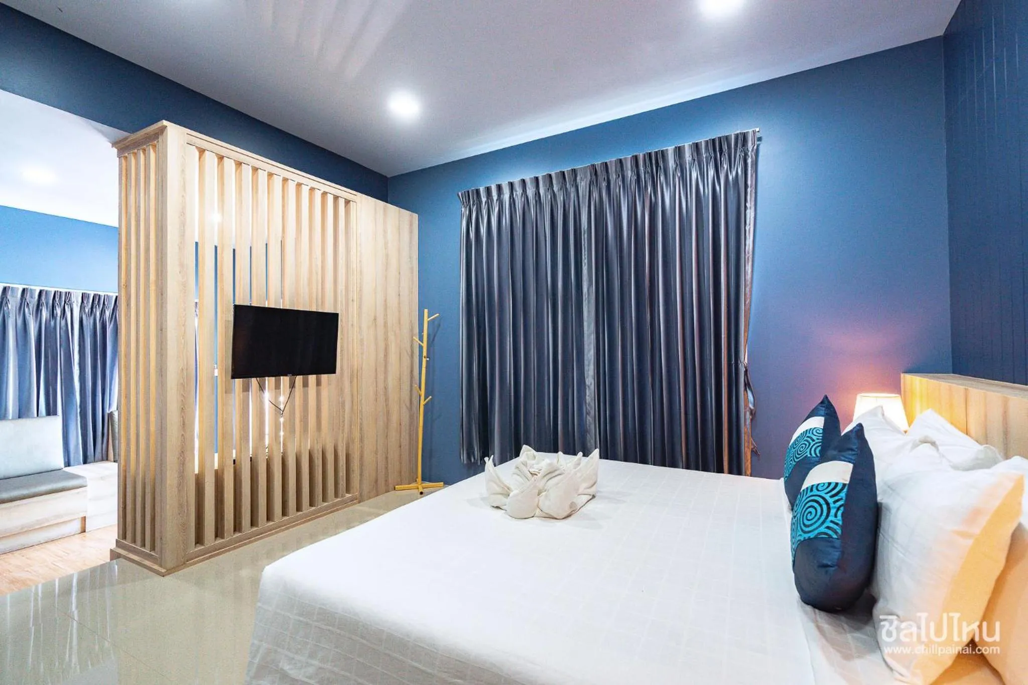 Bed in The Chamuang Forest