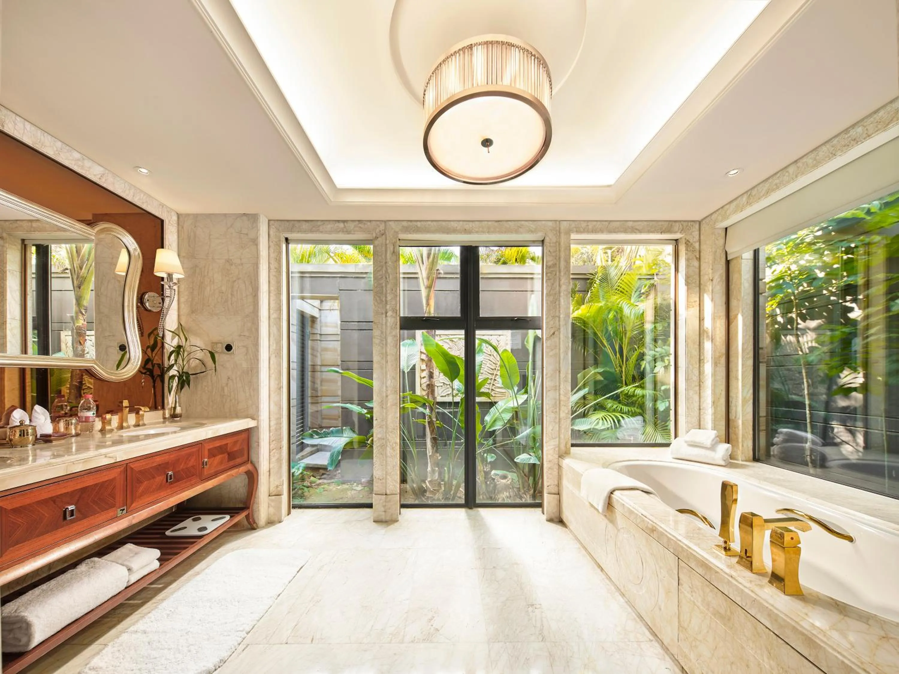 Bathroom in Wanda Reign Resort & Villas Sanya Haitang Bay