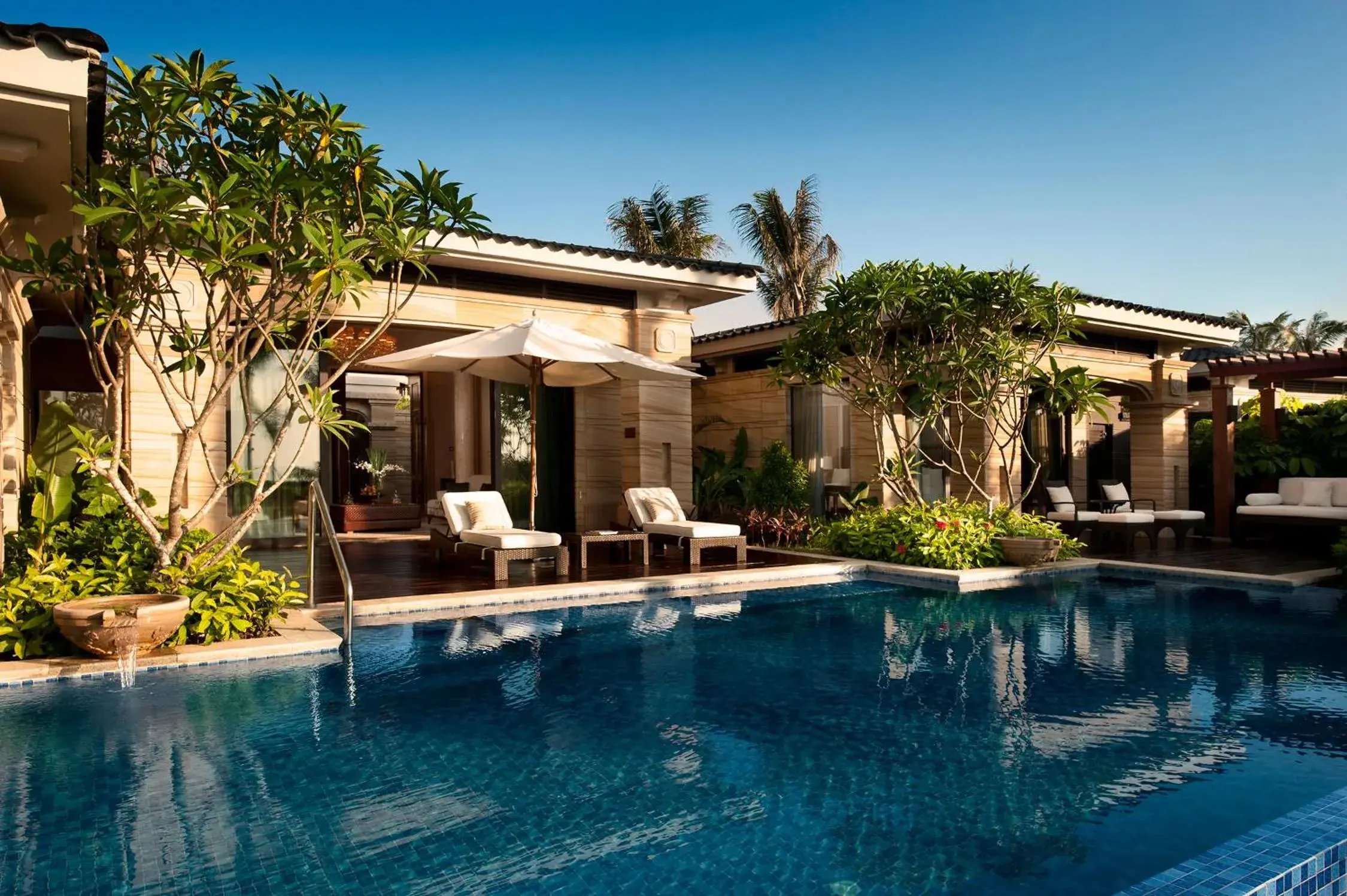 Beach Front 2 Bedroom Pool Villa with 1 king bed and 1 twin beds in Wanda Reign Resort & Villas Sanya Haitang Bay Beach Front 2 Bedroom Pool Villa with 1 king bed and 1 twin beds in Wanda Reign Resort & Villas Sanya Haitang Bay