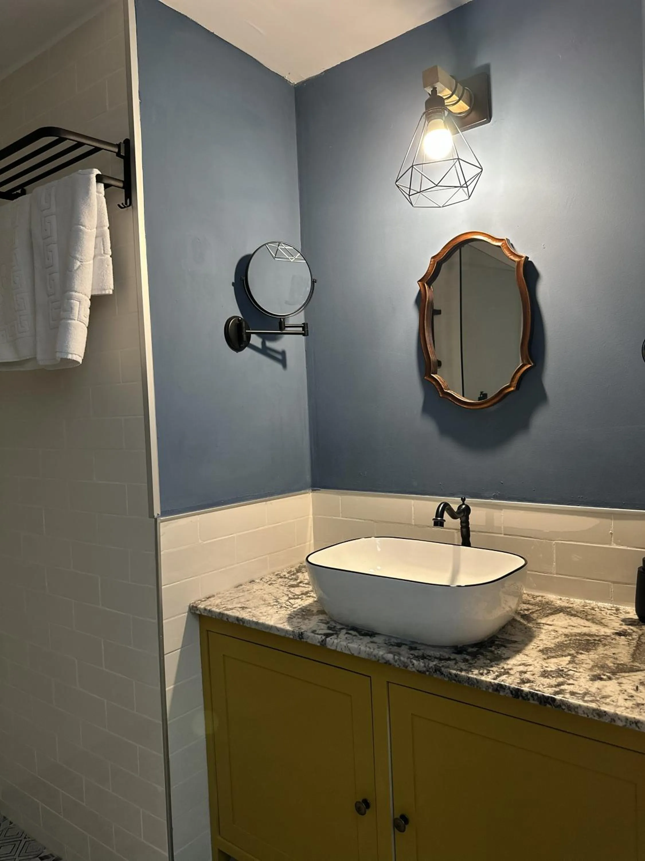 Bathroom in Hotel Roshe Gudauri