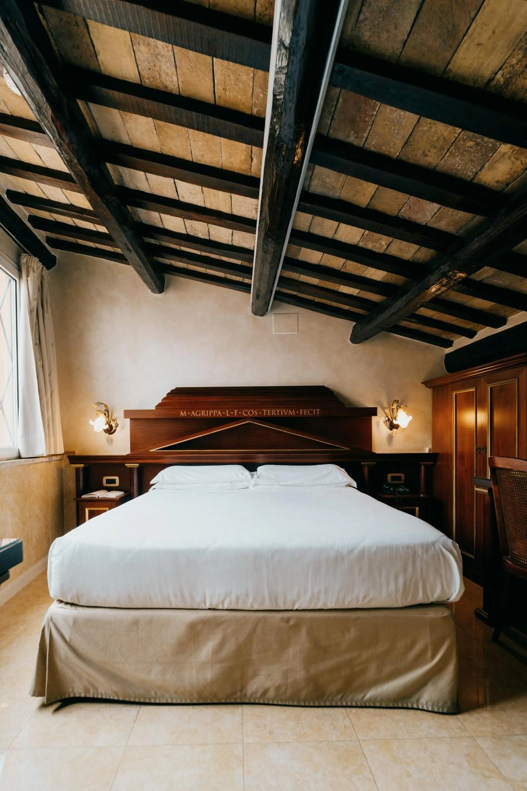 Bed in Hotel Pantheon