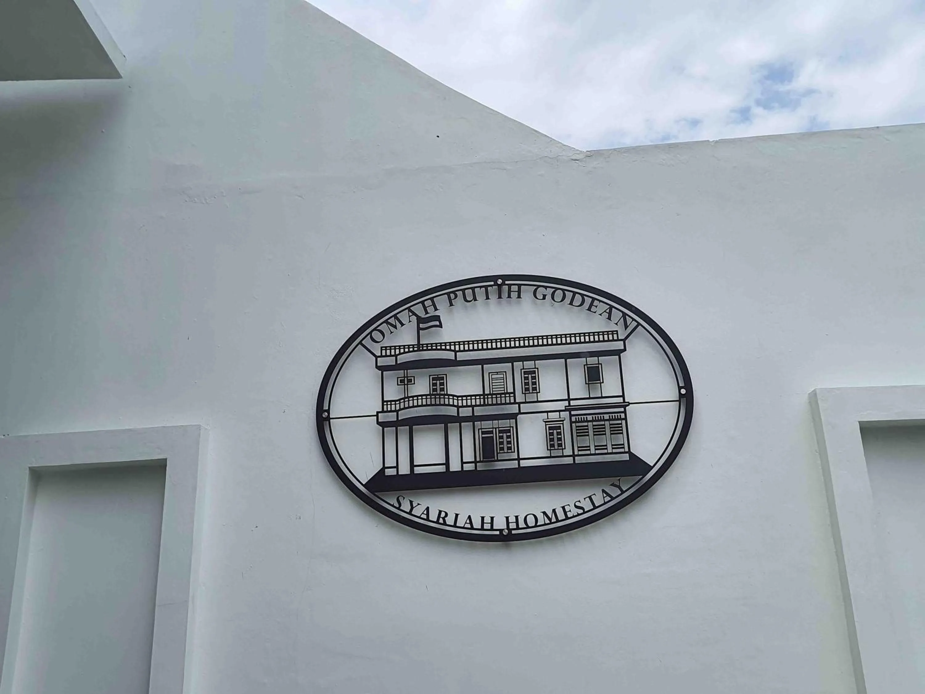 Property building in RedDoorz Syariah at Jalan Godean