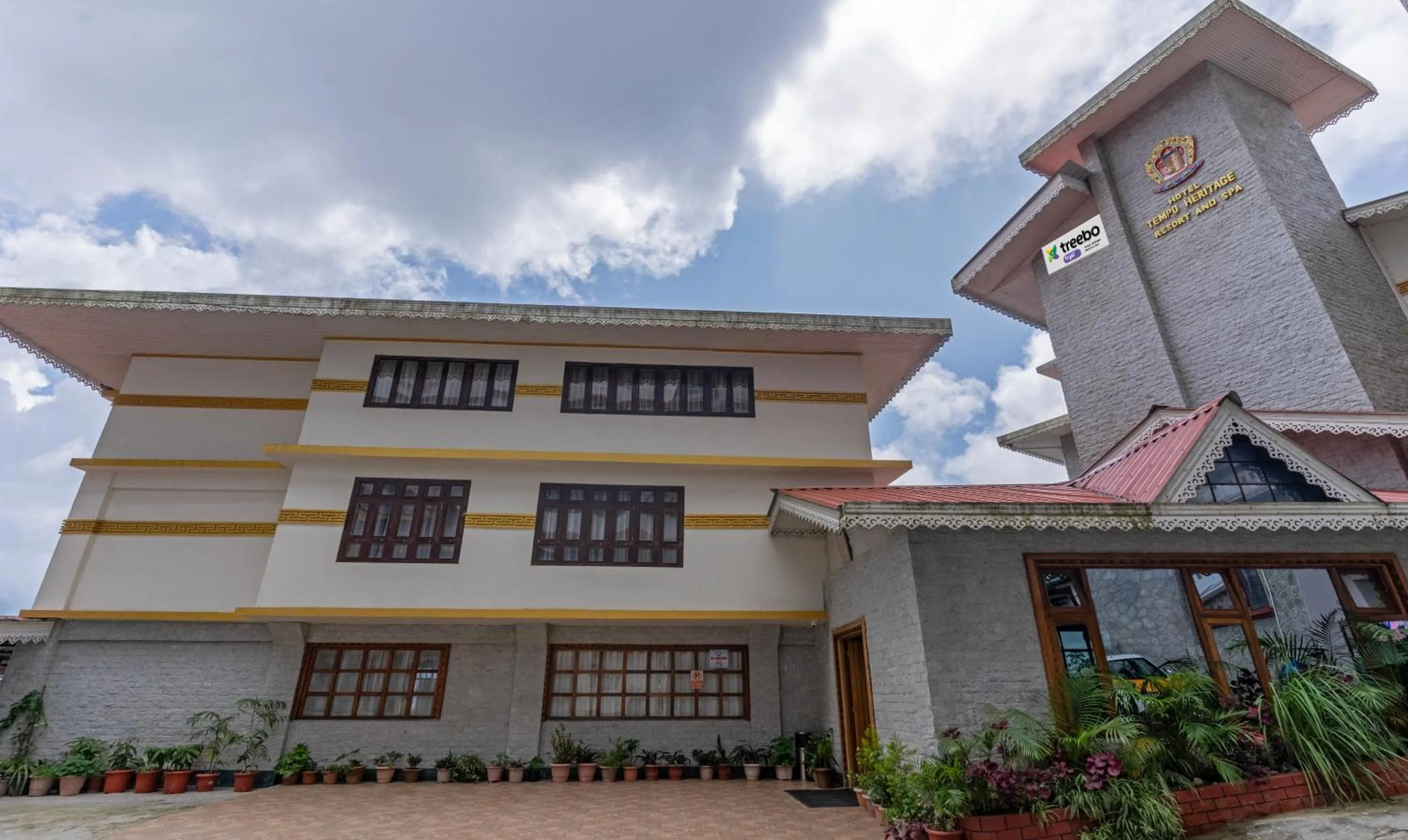 Property building in Tempo Heritage Resort & Spa