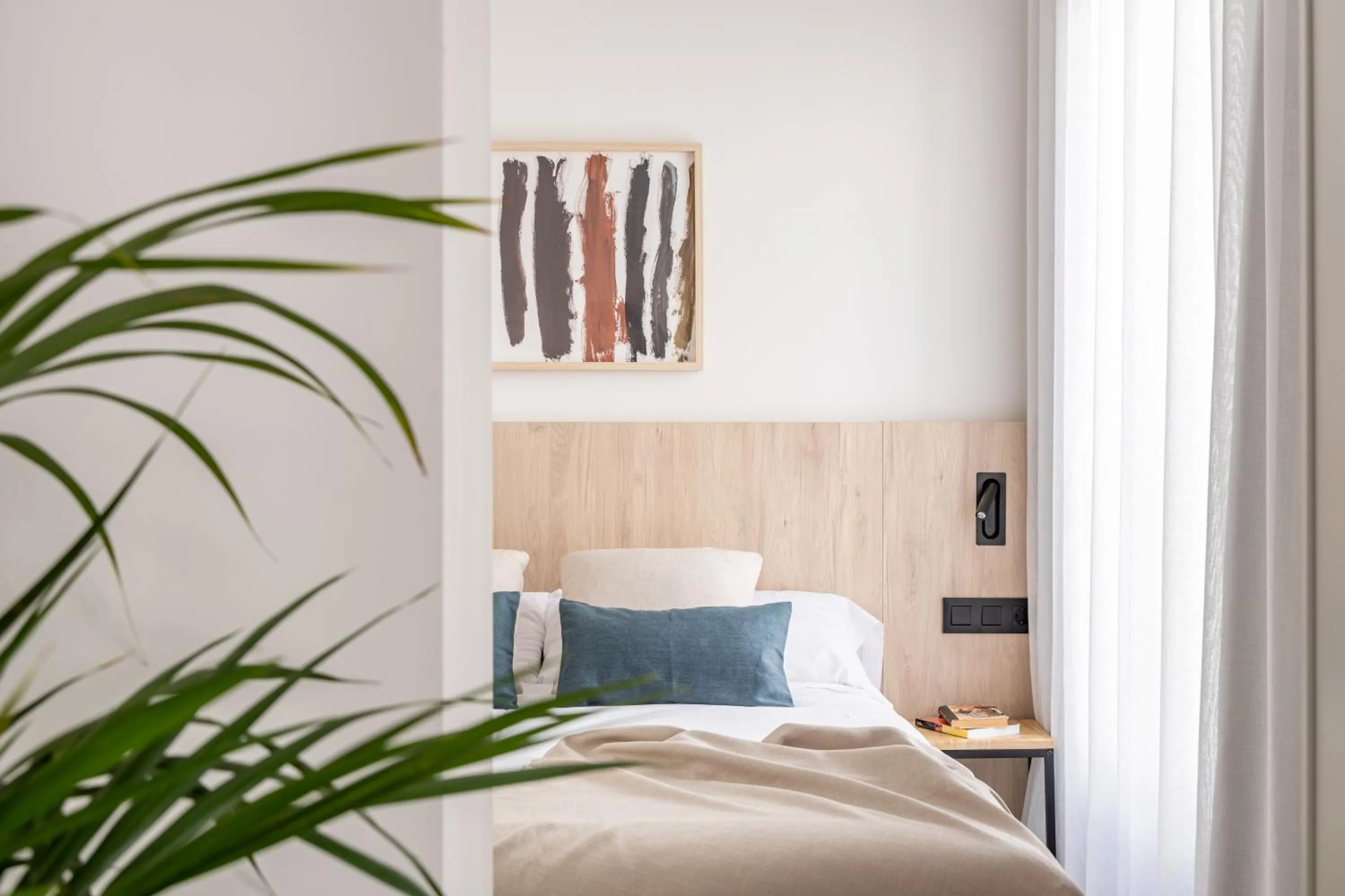 Bed in Líbere Granada Catedral