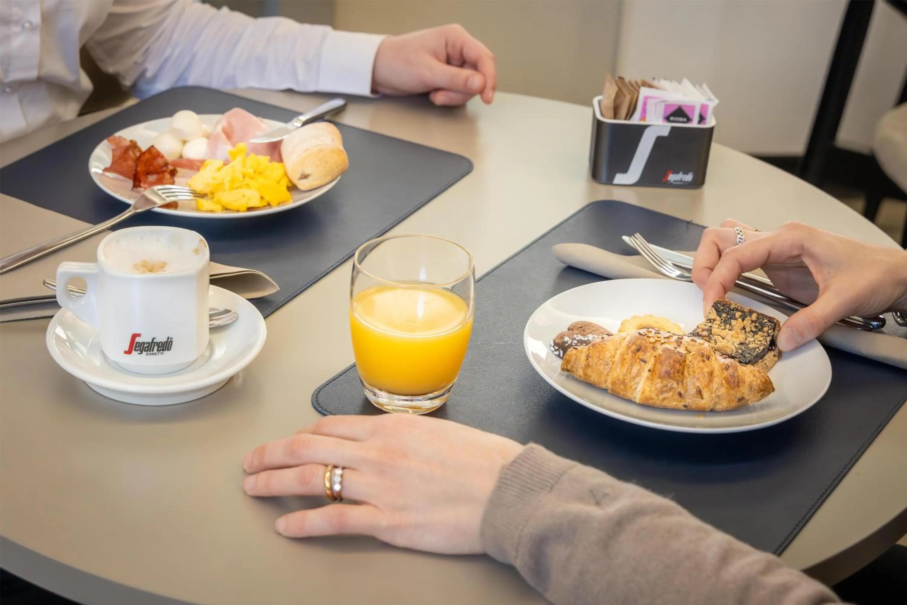 Breakfast in Best Western City Hotel