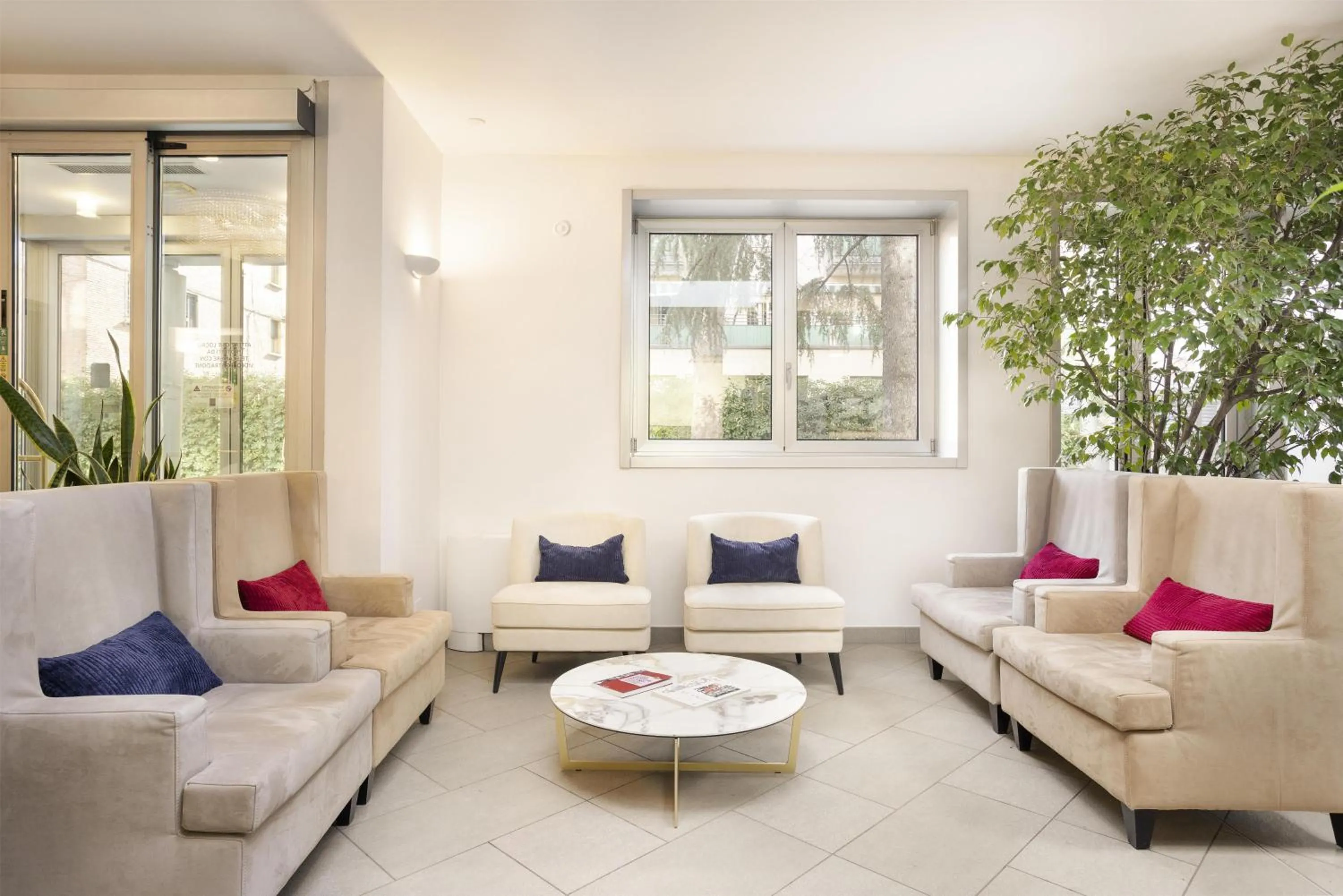 Lobby or reception in Best Western City Hotel