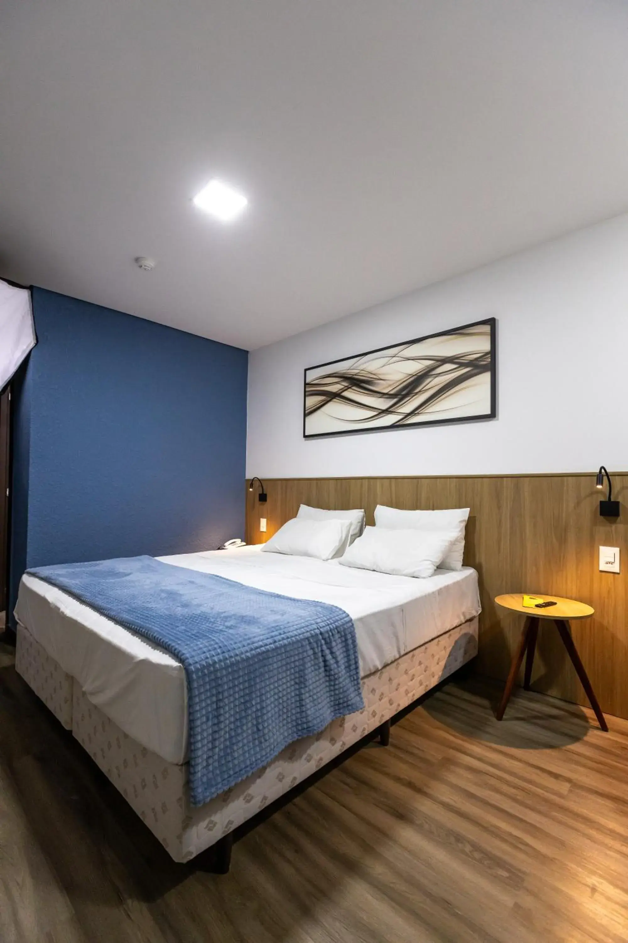 Queen Room - single occupancy - Non-Smoking in Days Inn By Wyndham Cascavel Queen Room - single occupancy - Non-Smoking in Days Inn By Wyndham Cascavel