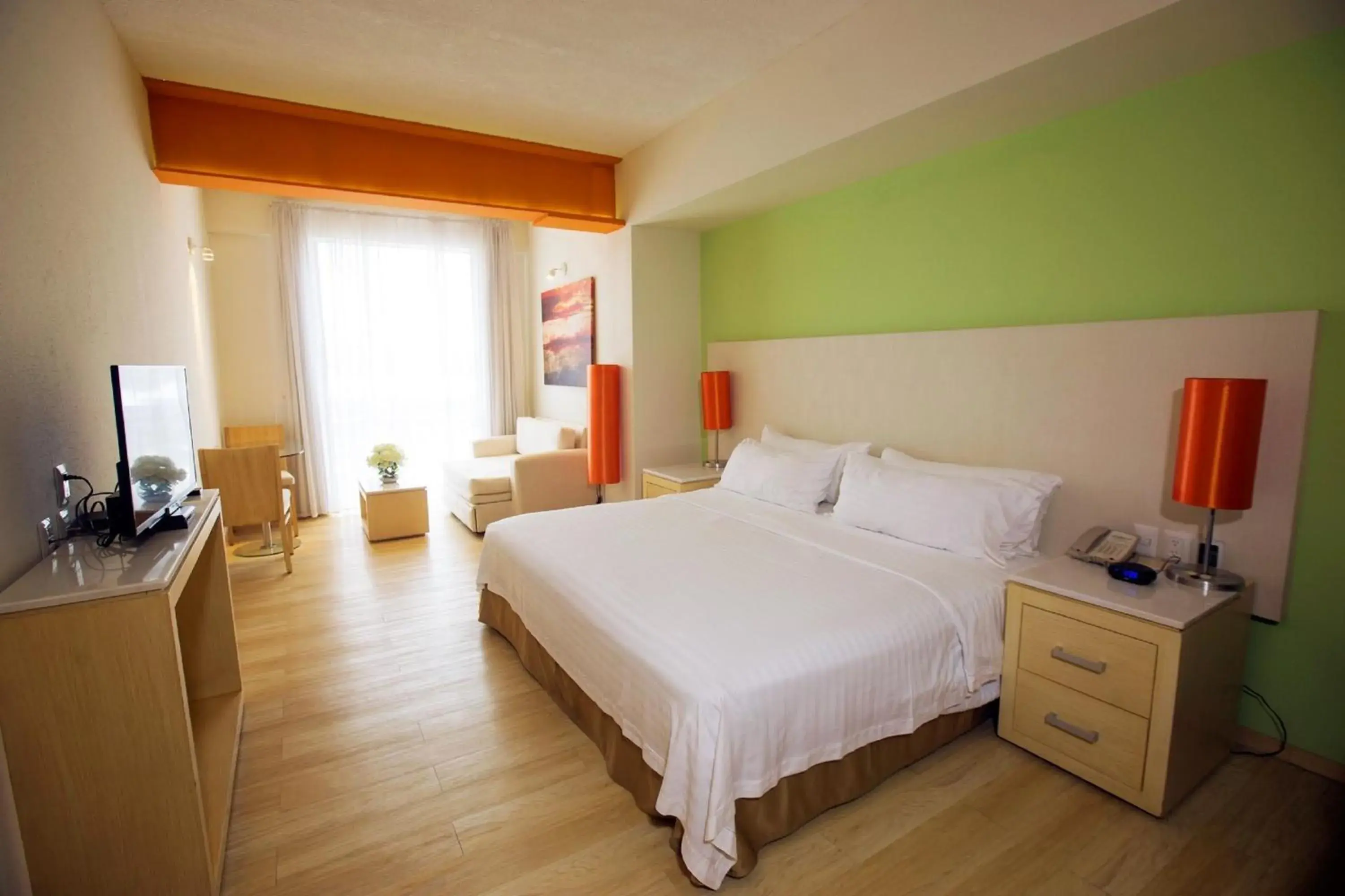 Deluxe King Room - Non-Smoking in Bel Air Business Salamanca, Trademark by Wyndham Deluxe King Room - Non-Smoking in Bel Air Business Salamanca, Trademark by Wyndham