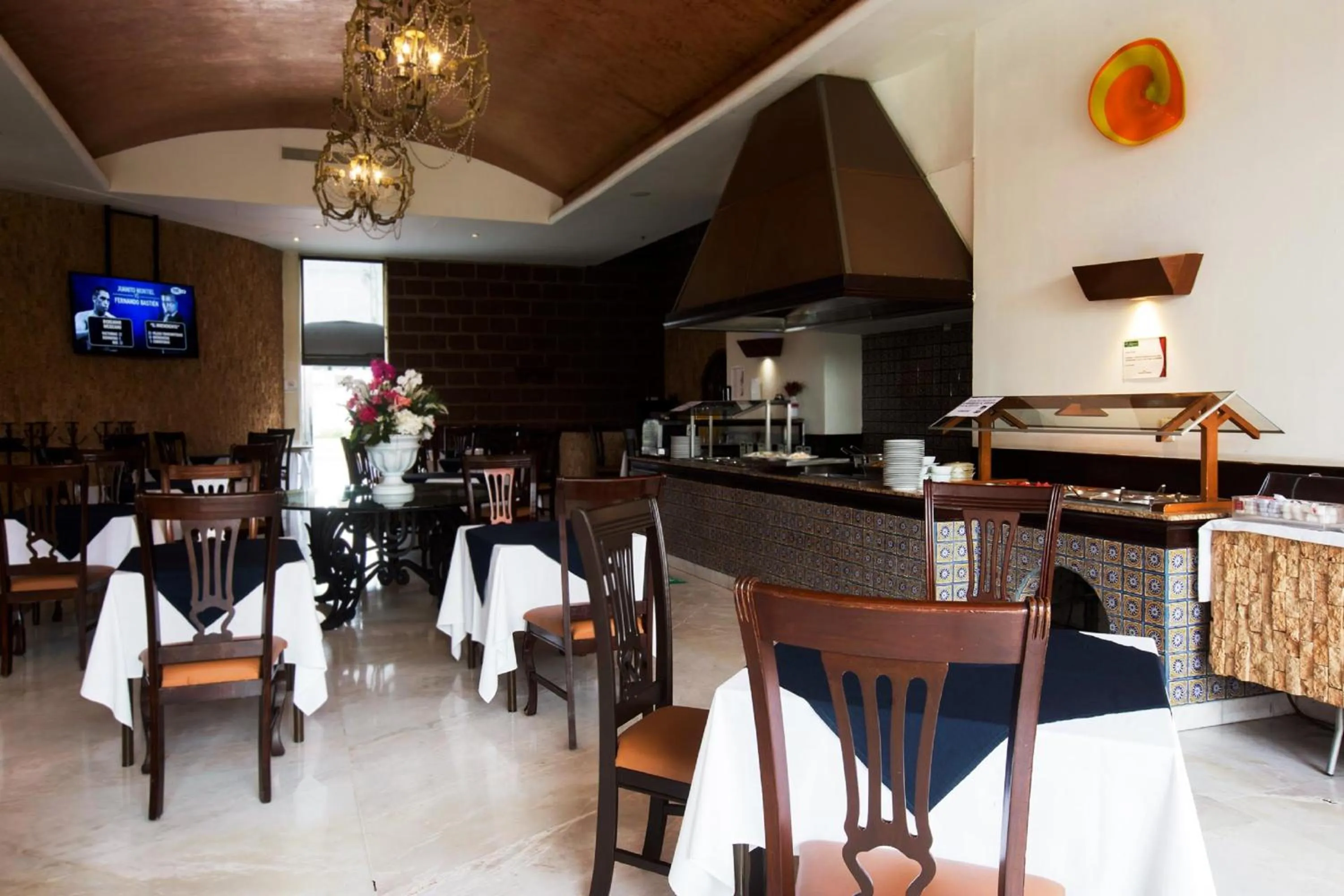 Restaurant/places to eat in Bel Air Business Salamanca, Trademark by Wyndham