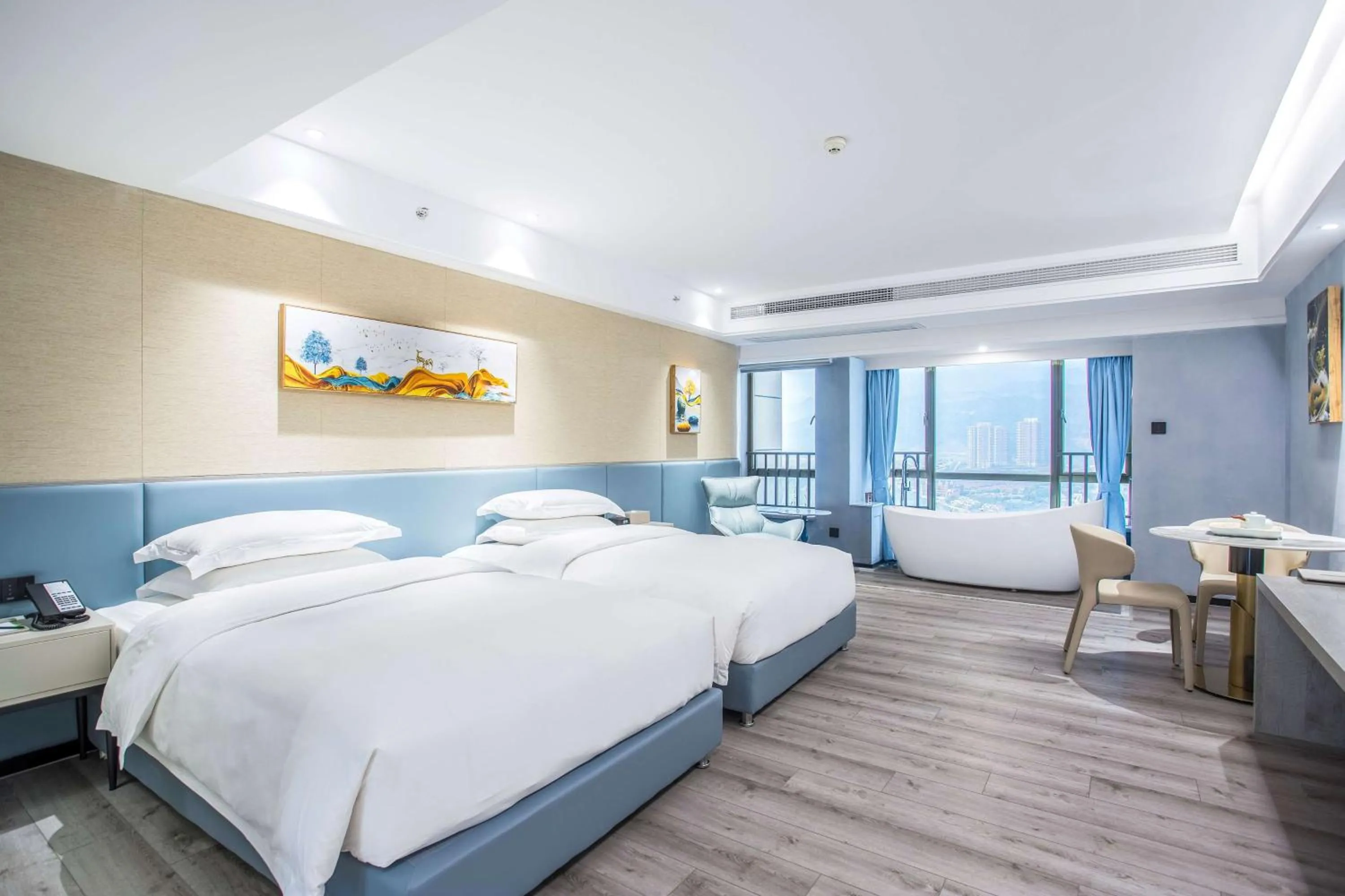 Photo of the whole room in Wyndham Garden Heyuan