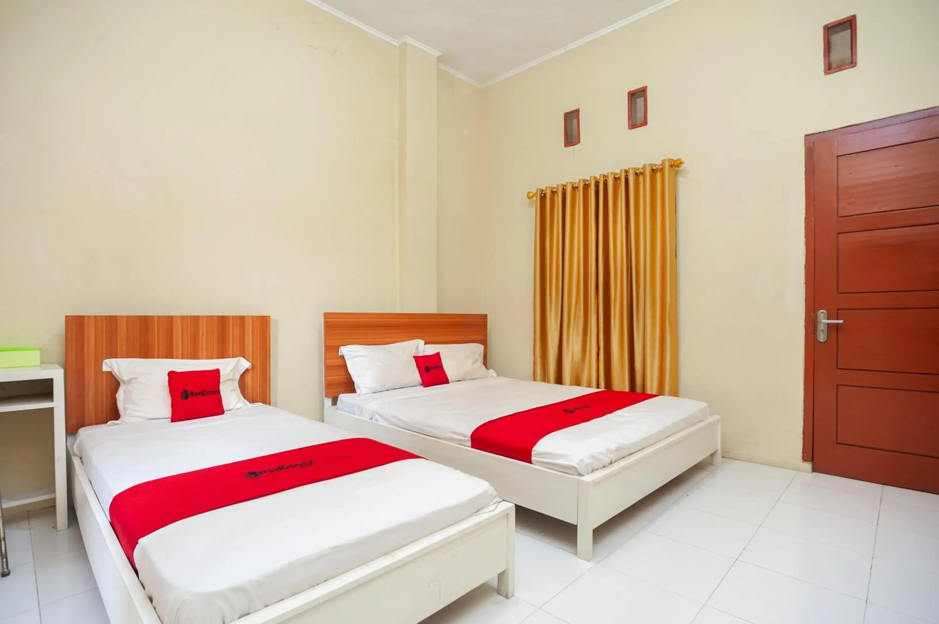 Bed in RedDoorz near Universitas Muhammadiyah Pringsewu Bed in RedDoorz near Universitas Muhammadiyah Pringsewu