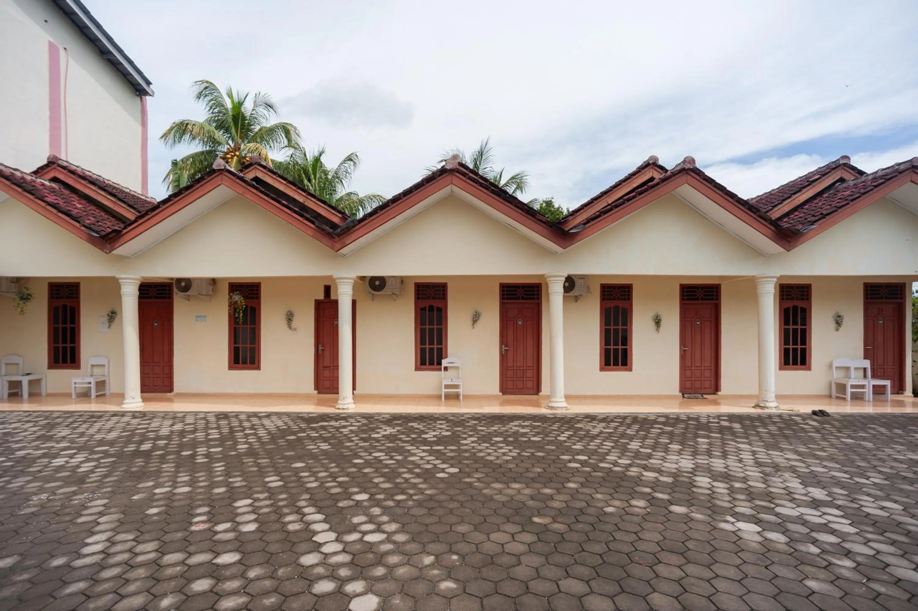 Property building in RedDoorz near Universitas Muhammadiyah Pringsewu