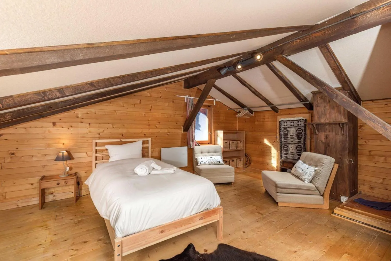 Floor plan, Bed in Chalet Noisette Authentic Swiss chalet Perfect for families