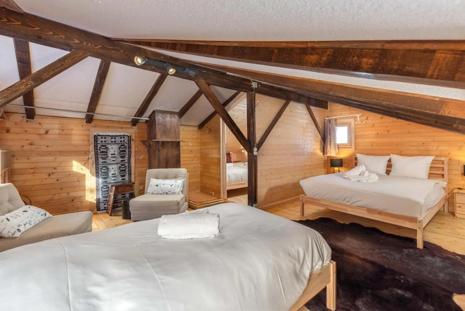 Floor plan, Bed in Chalet Noisette Authentic Swiss chalet Perfect for families
