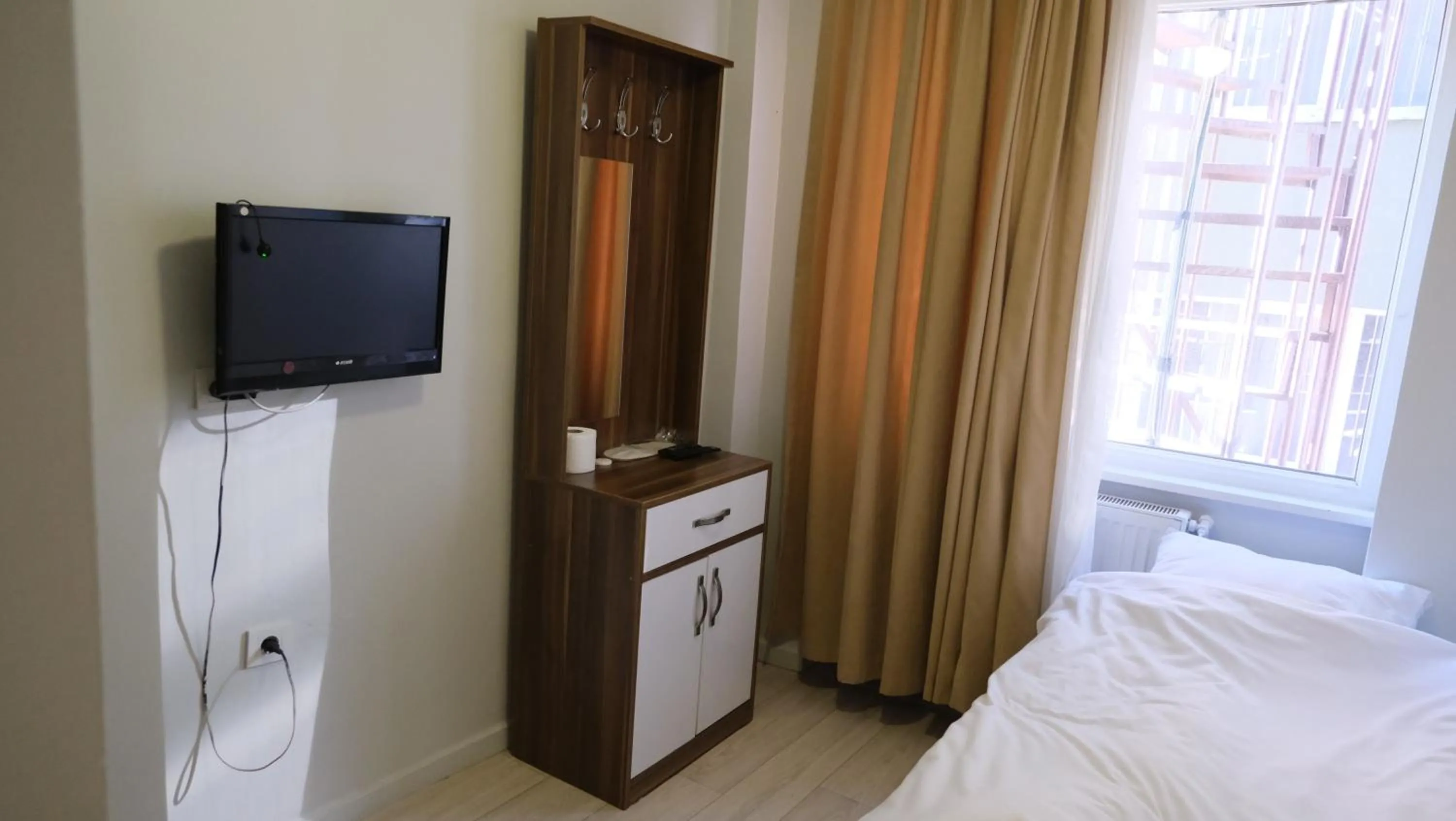 Bed in Simon Hotel