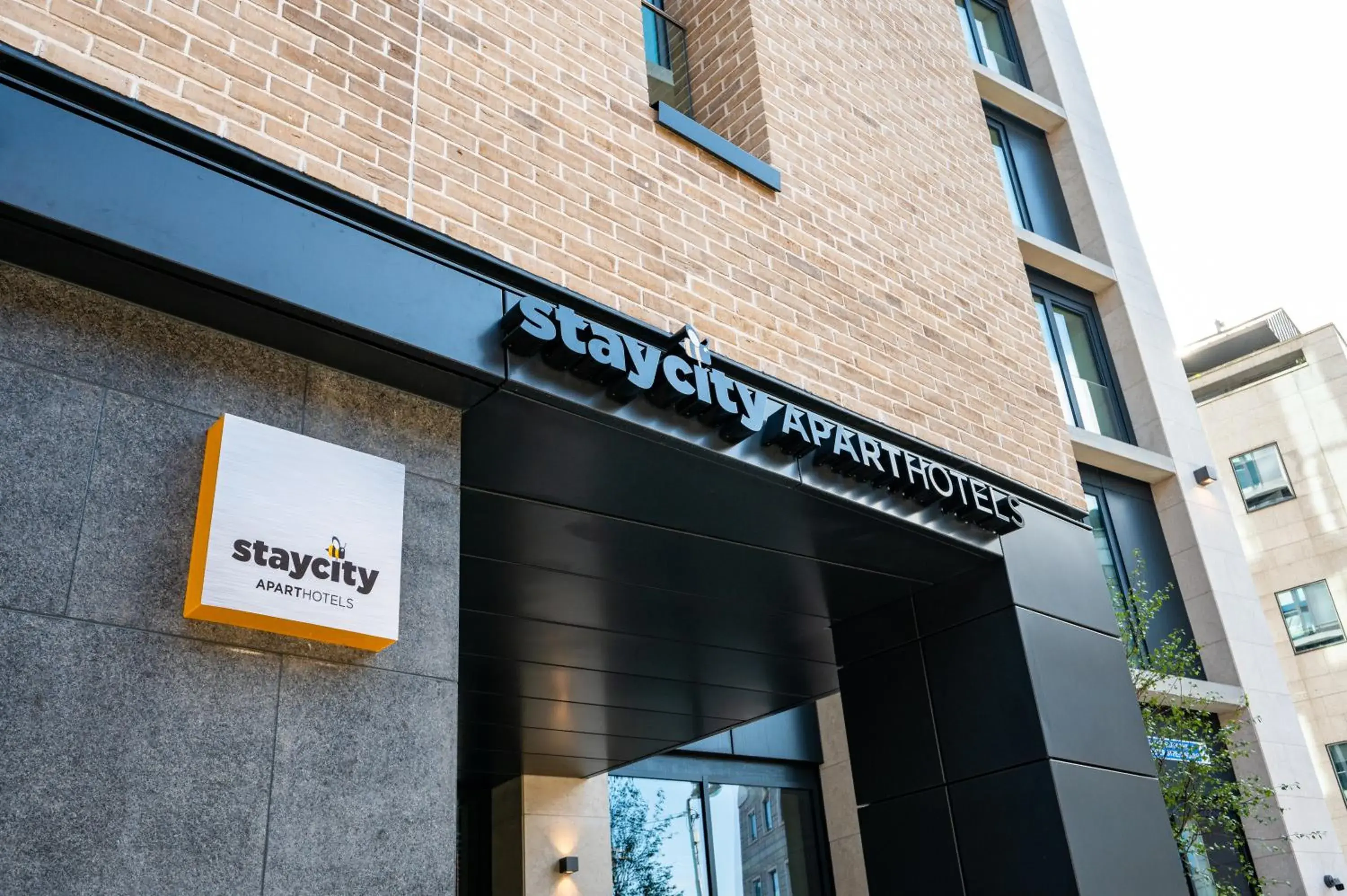 Facade/entrance in Staycity Aparthotels Dublin City Quay Facade/entrance in Staycity Aparthotels Dublin City Quay