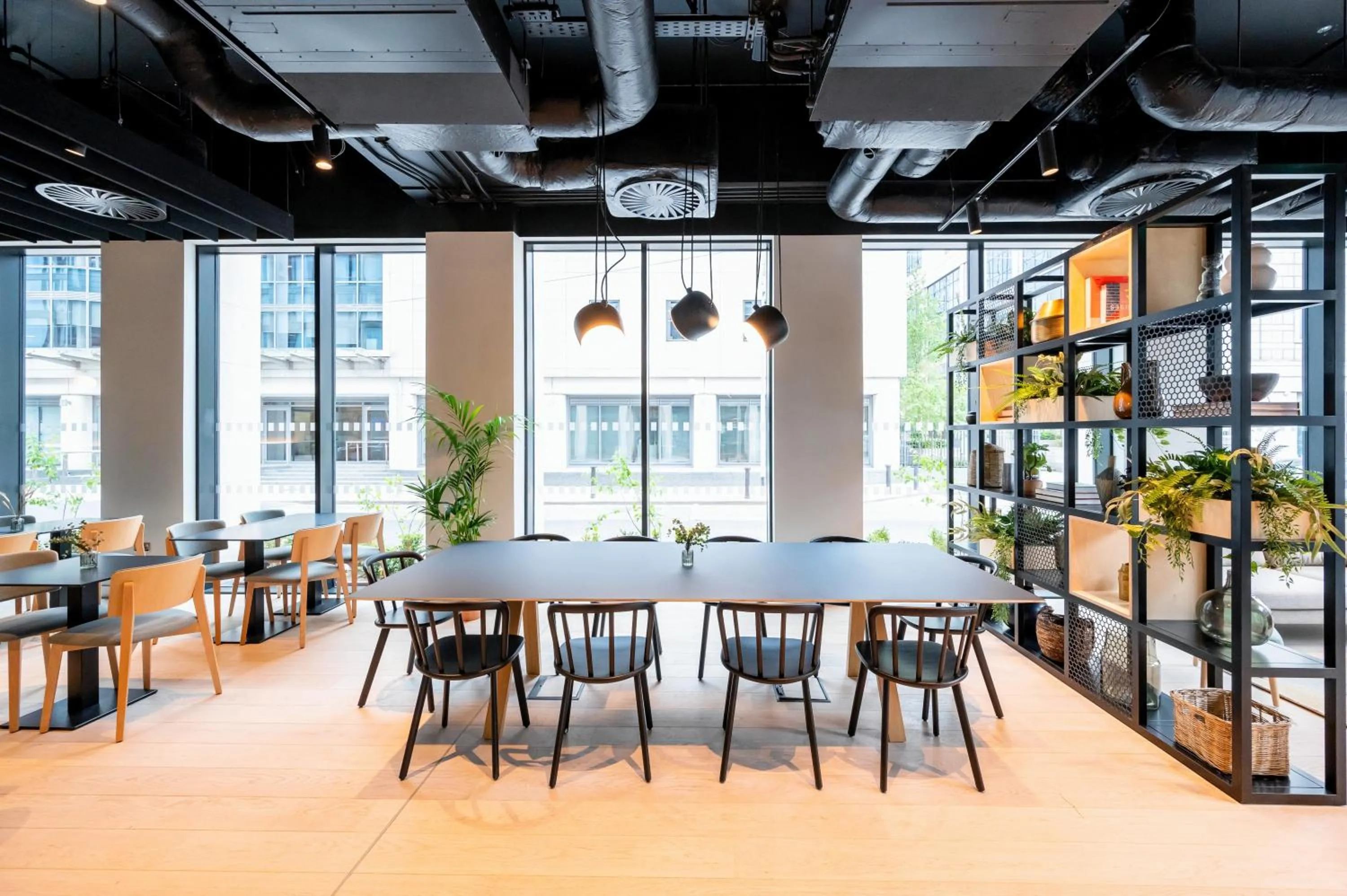 Restaurant/places to eat in Staycity Aparthotels Dublin City Quay