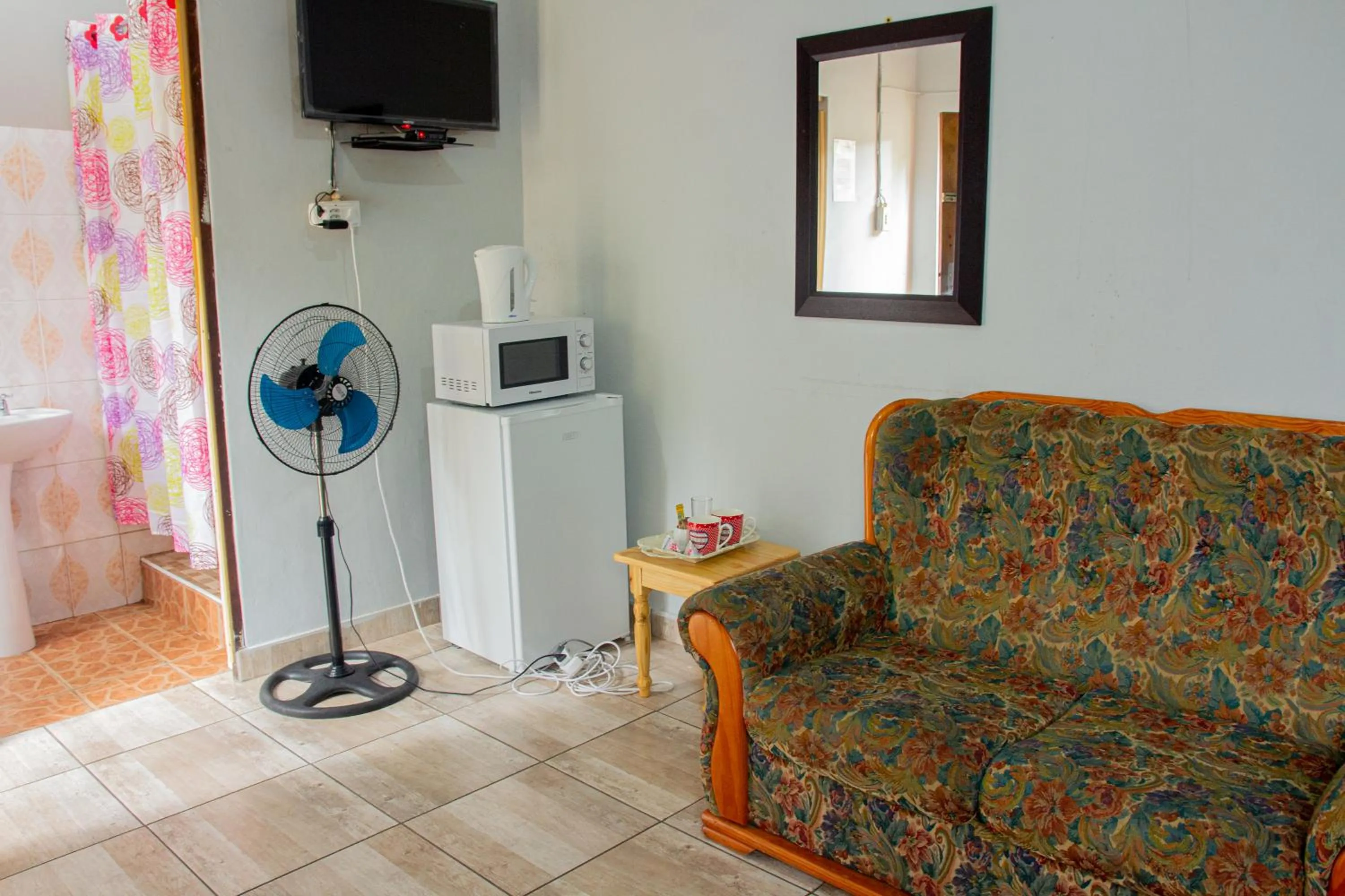 Living room in BLUEBERRY BED AND BREAKFAST