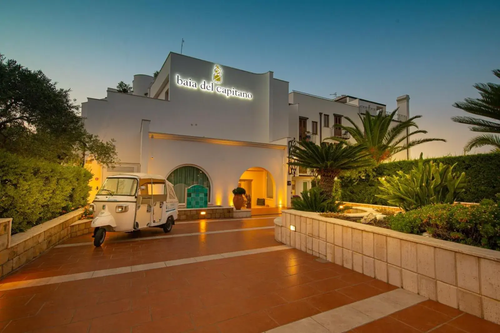 Property building in Hotel Baia Del Capitano Property building in Hotel Baia Del Capitano