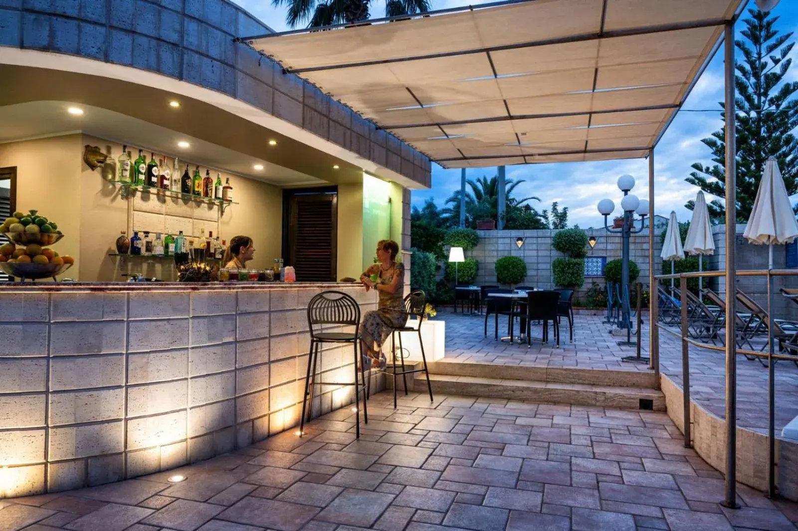 Lounge or bar in Hotel Baia Del Capitano Lounge or bar in Hotel Baia Del Capitano