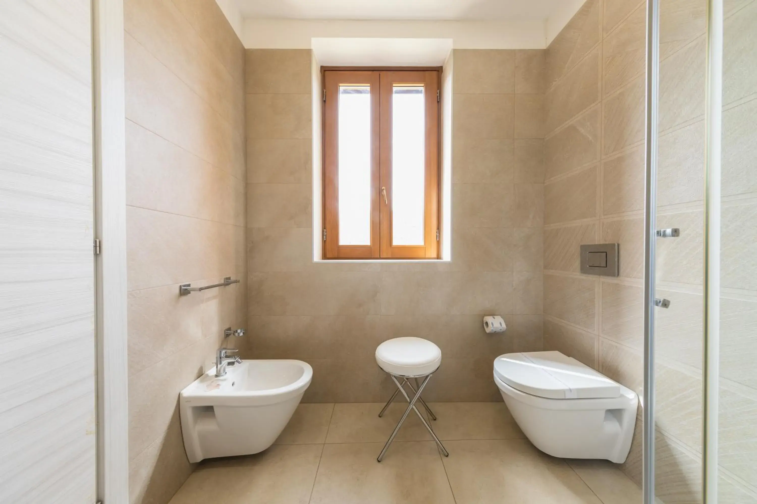 Bathroom in Hotel Baia Del Capitano Bathroom in Hotel Baia Del Capitano