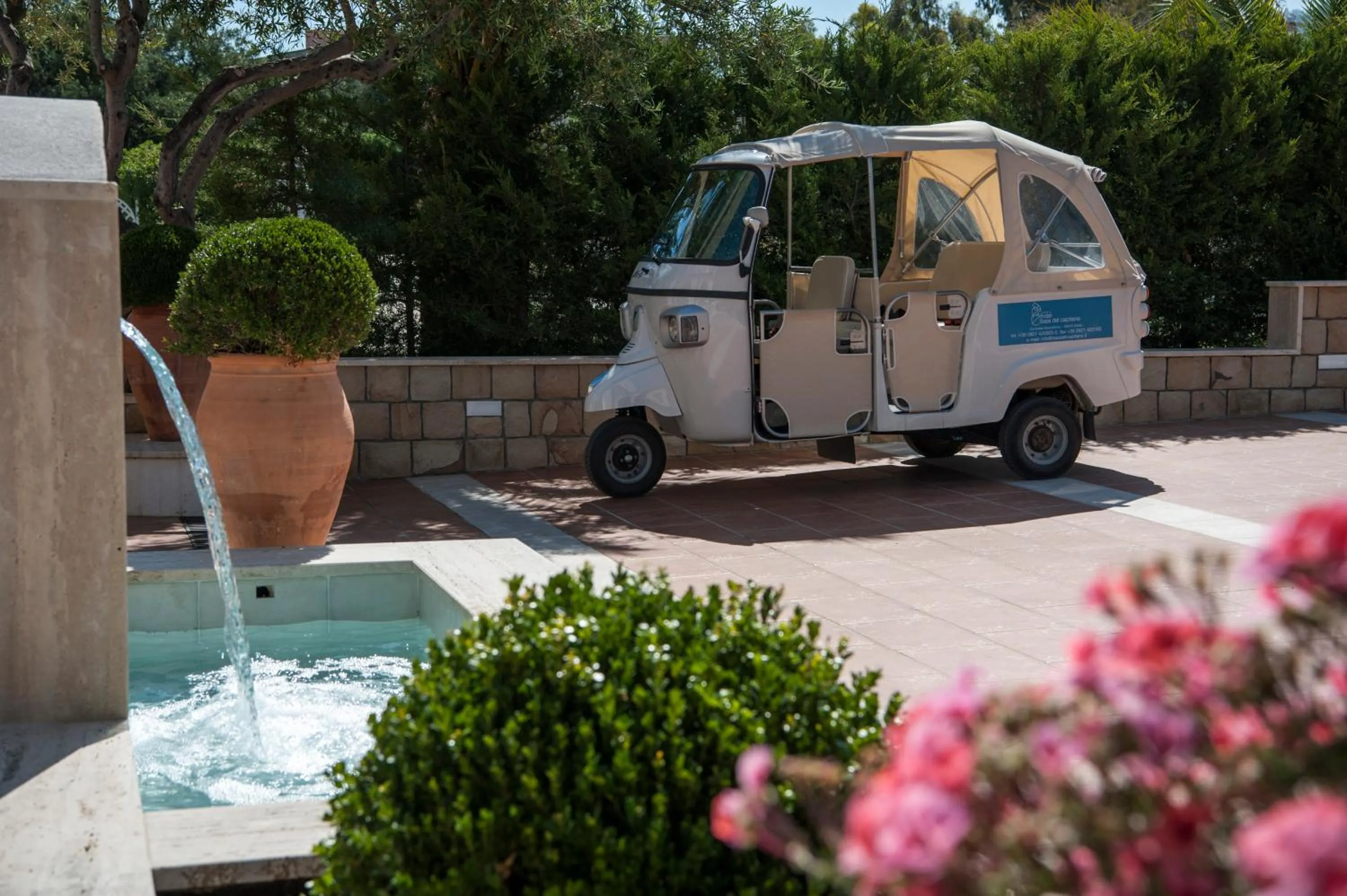 Day in Hotel Baia Del Capitano