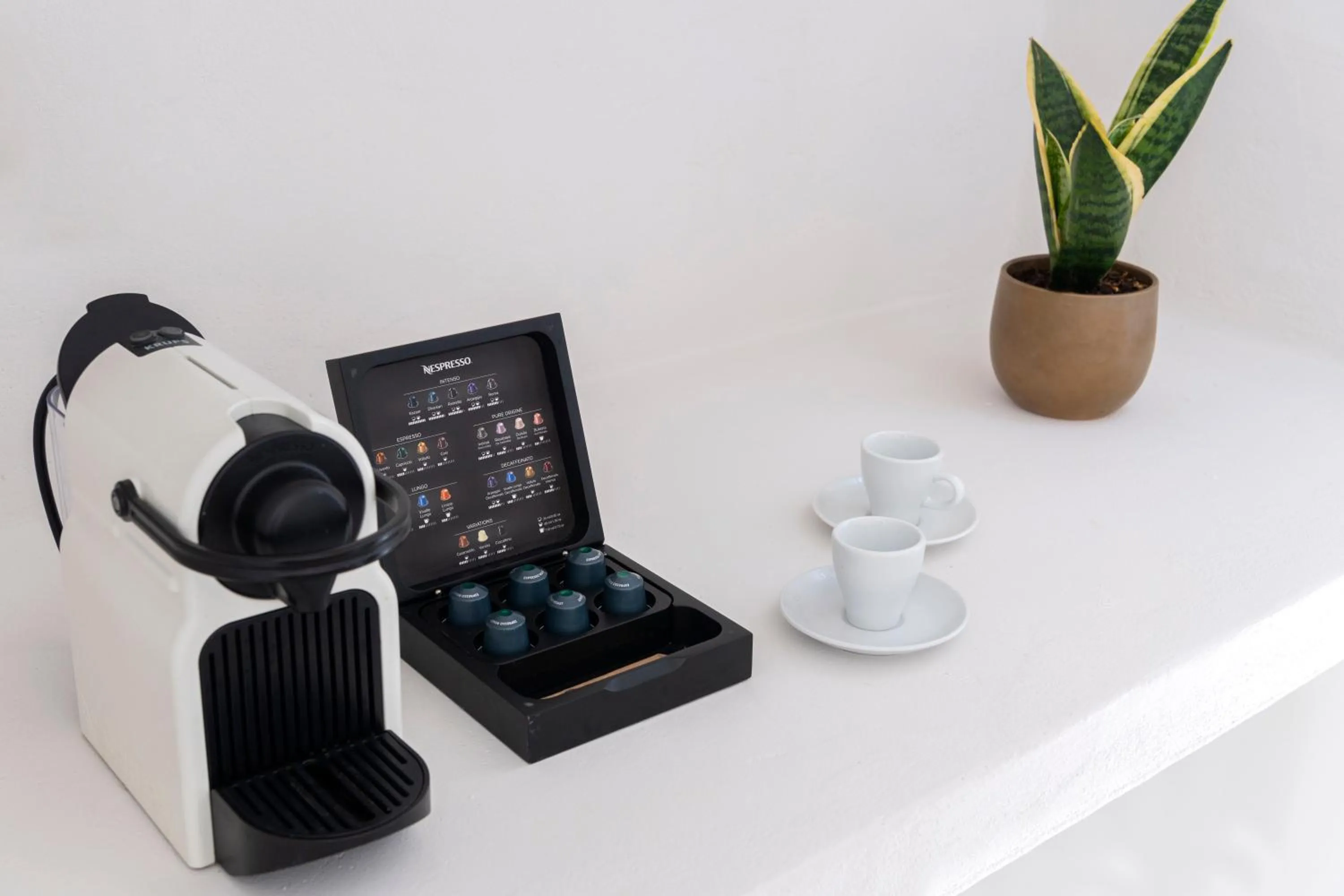 Coffee/tea facilities in La Maltese Estate