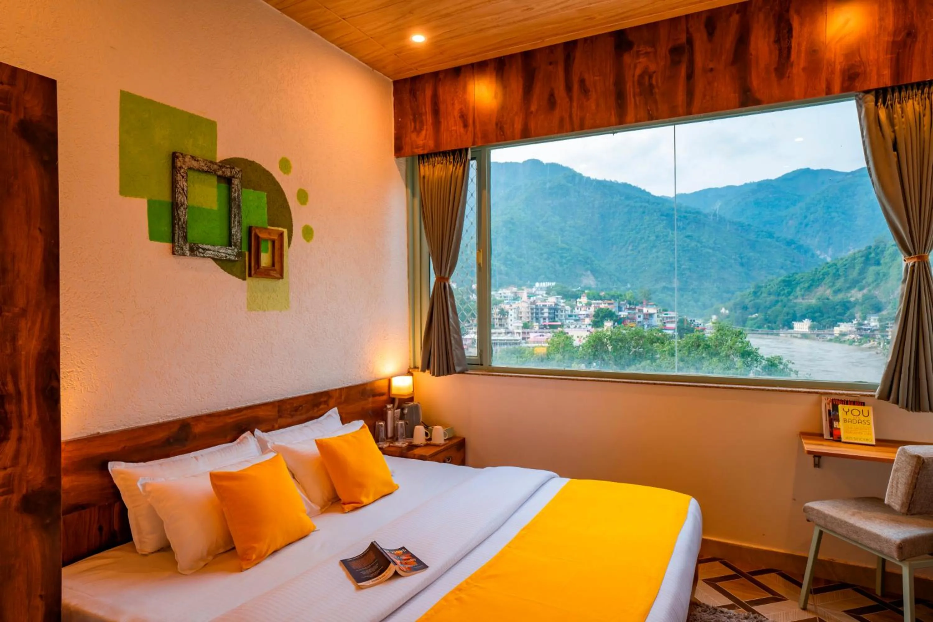 Bed in Zostel Rishikesh, Laxman Jhula