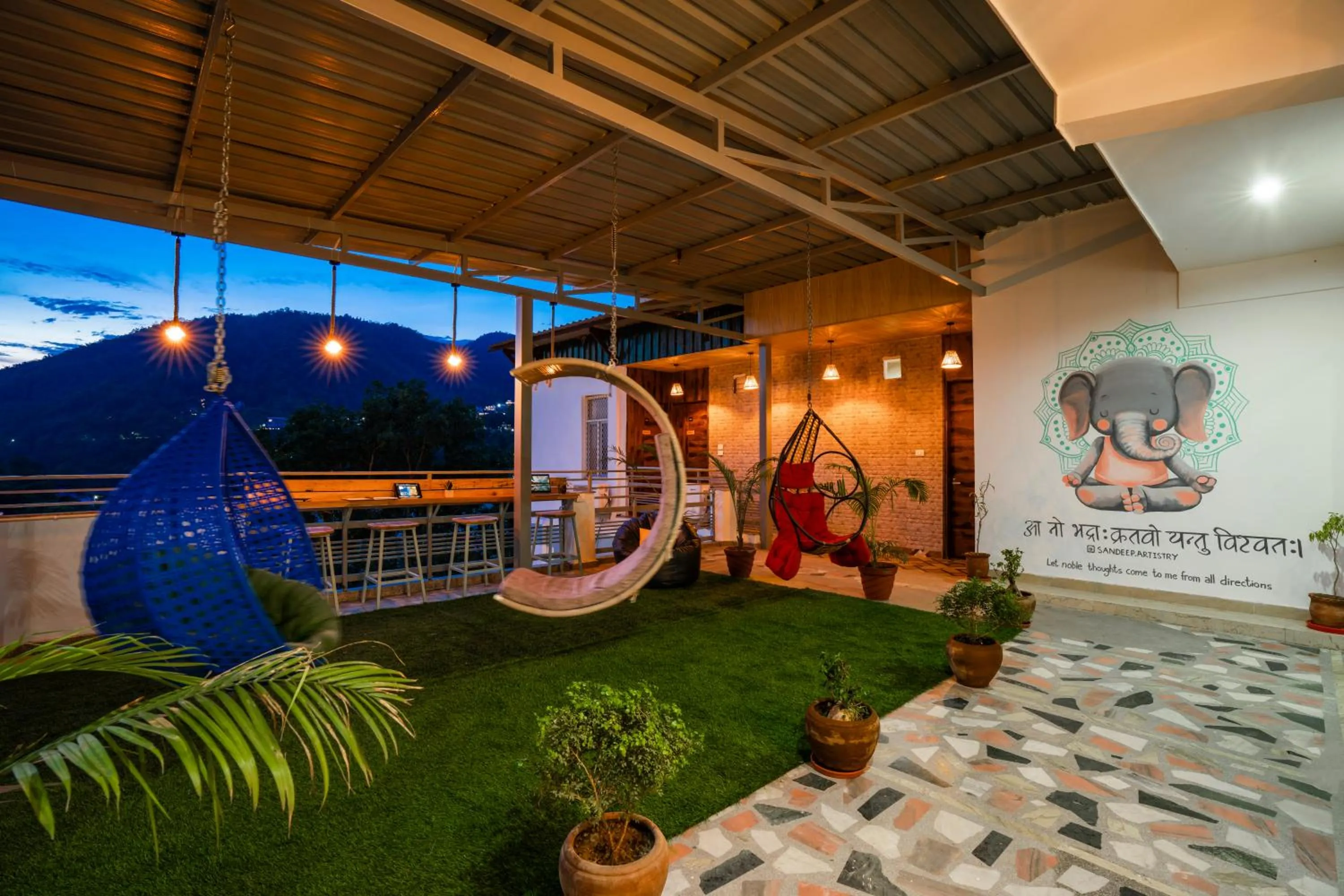 Night in Zostel Rishikesh, Laxman Jhula