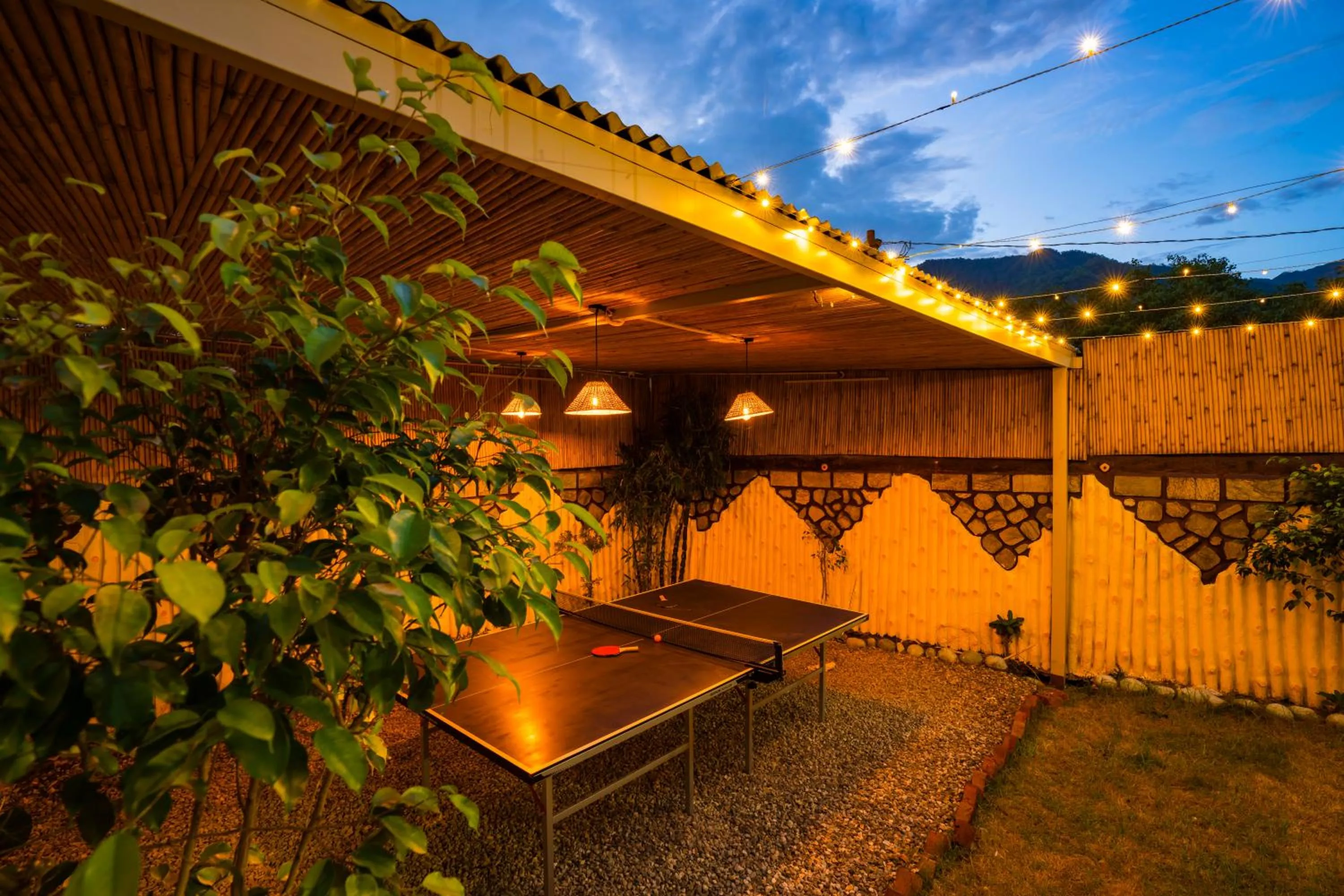 Night in Zostel Rishikesh, Laxman Jhula