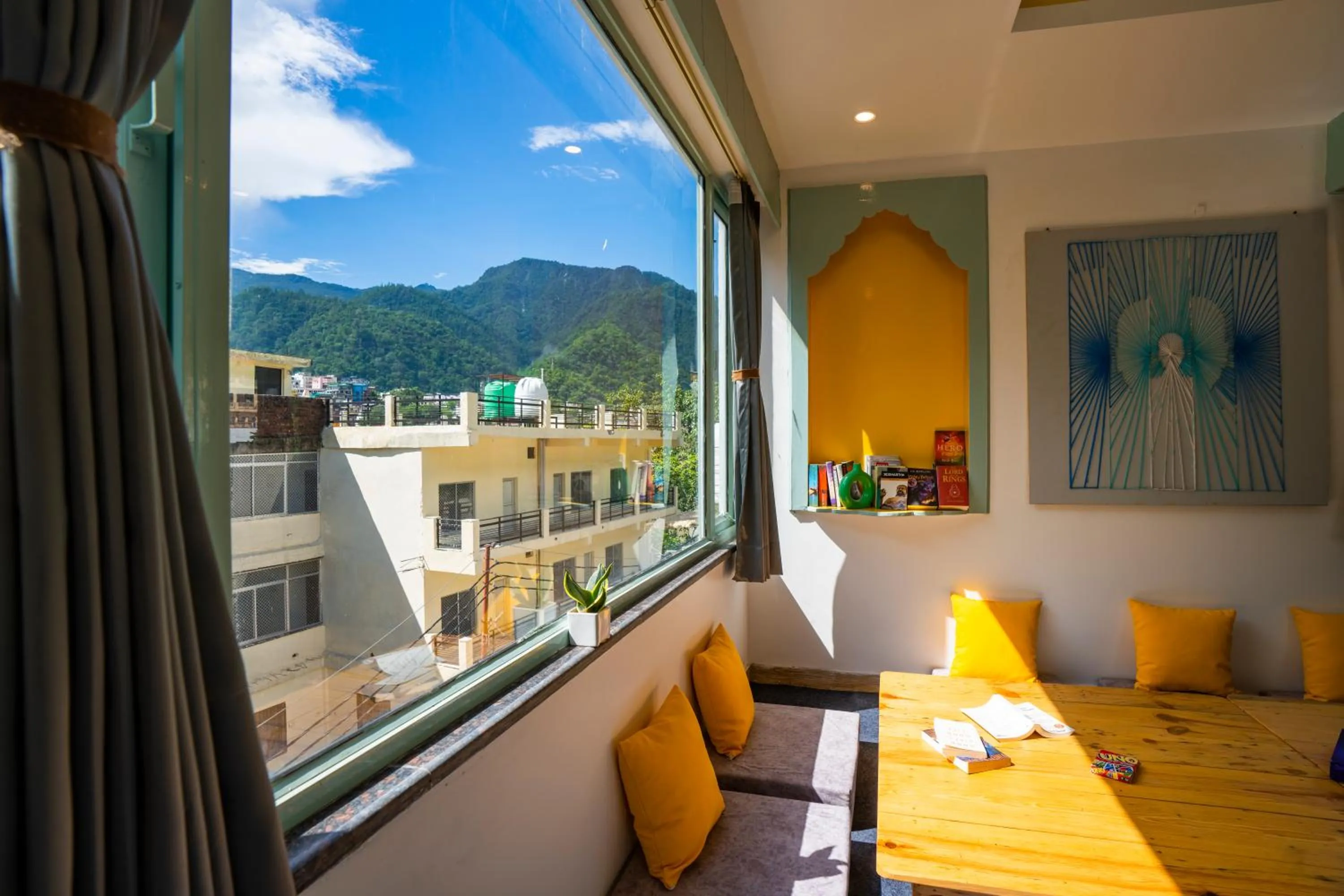 Day in Zostel Rishikesh, Laxman Jhula