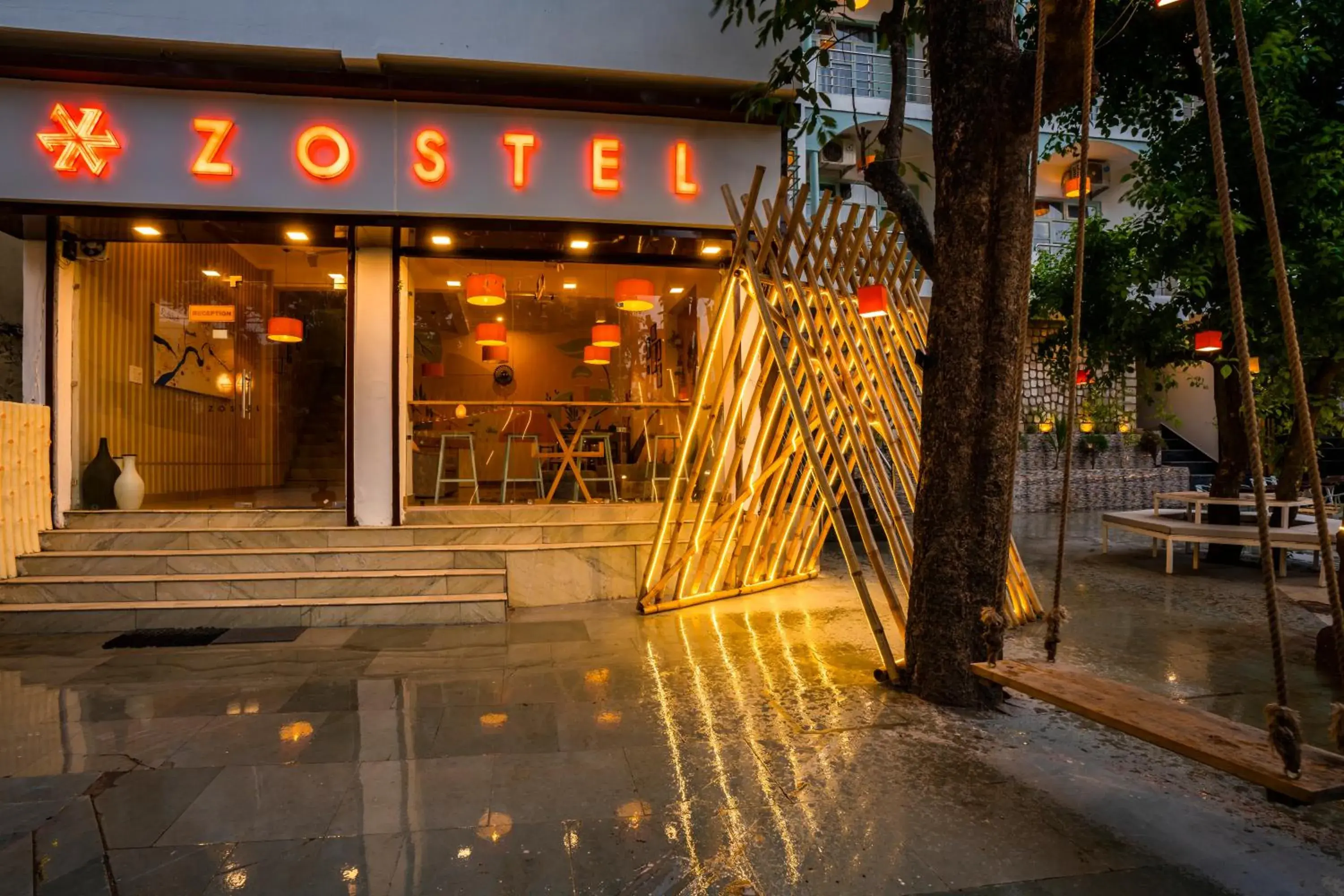 Facade/entrance in Zostel Rishikesh, Laxman Jhula Facade/entrance in Zostel Rishikesh, Laxman Jhula