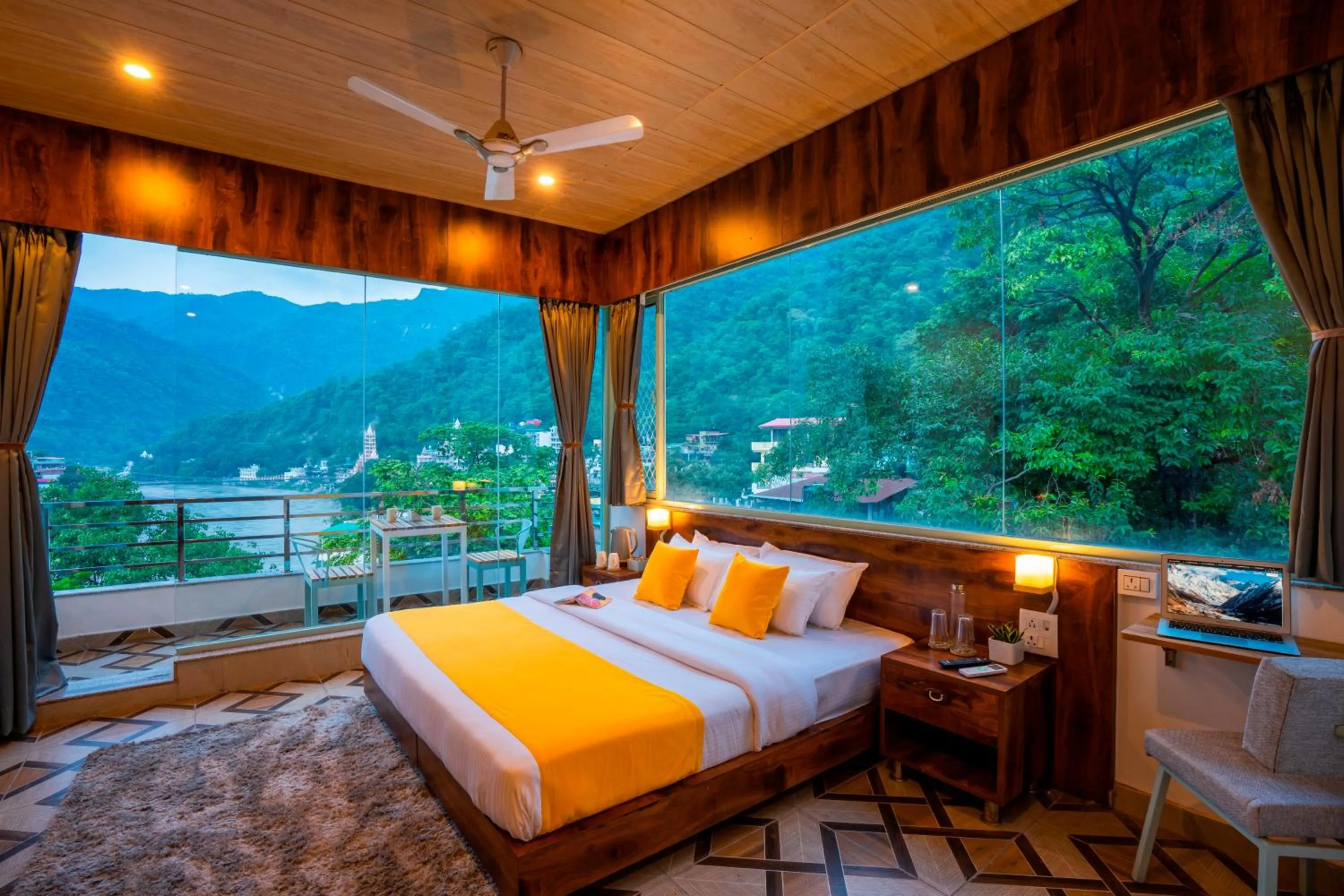 Bed in Zostel Rishikesh, Laxman Jhula