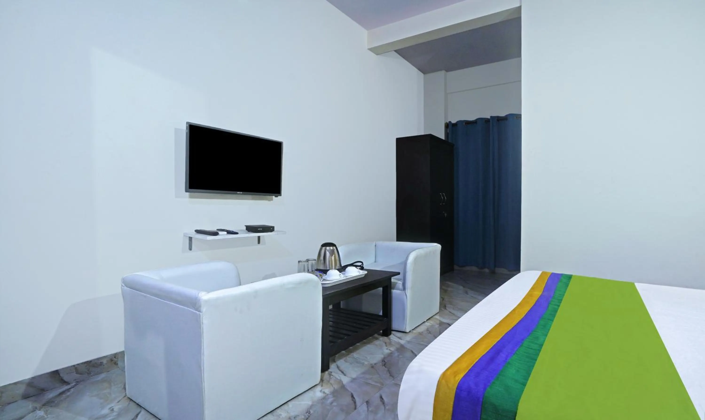 Bedroom, Bed in Hotel Galaxy Suites Hebbal