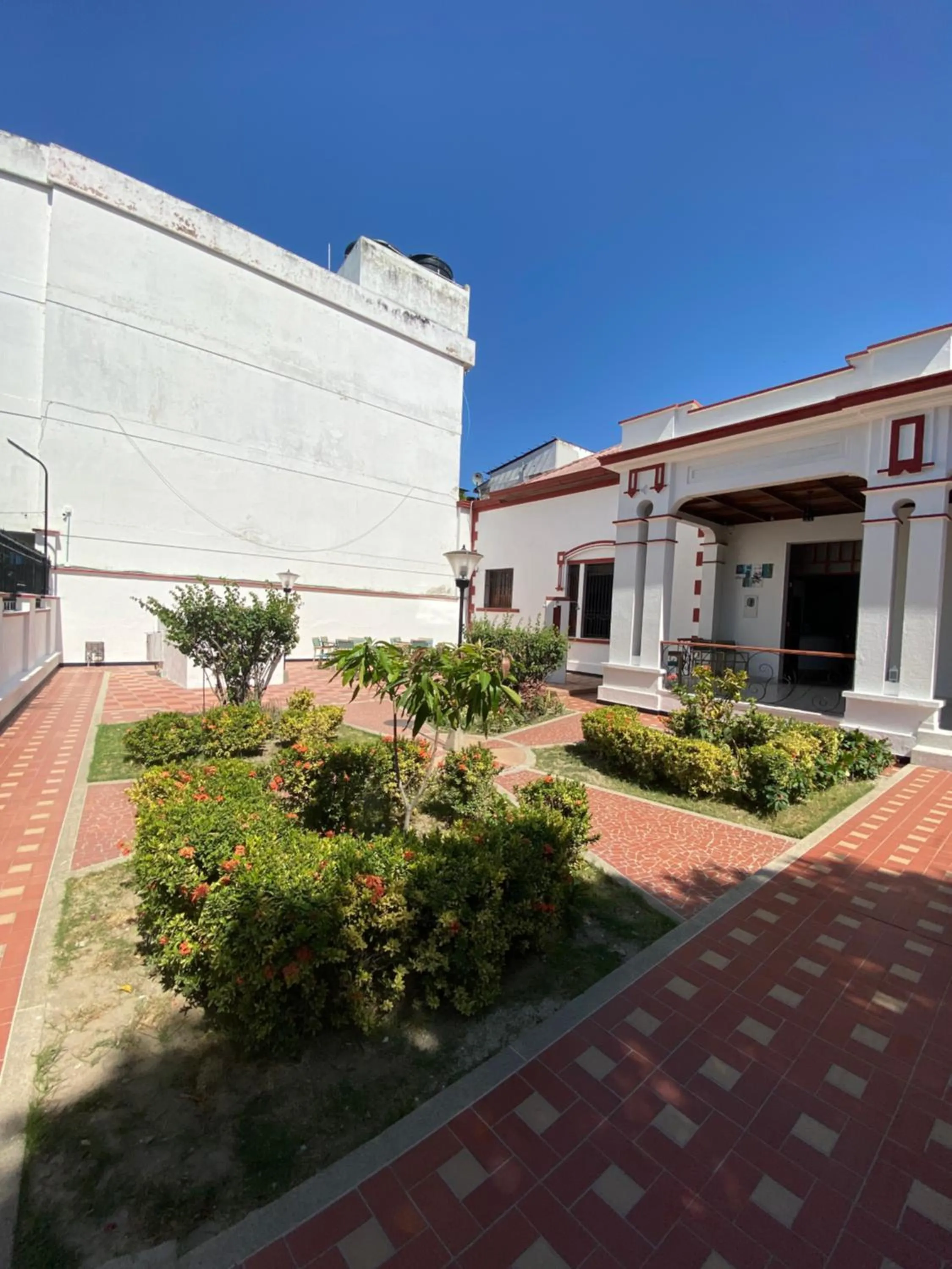 Property building in Hotel Casa Bethel