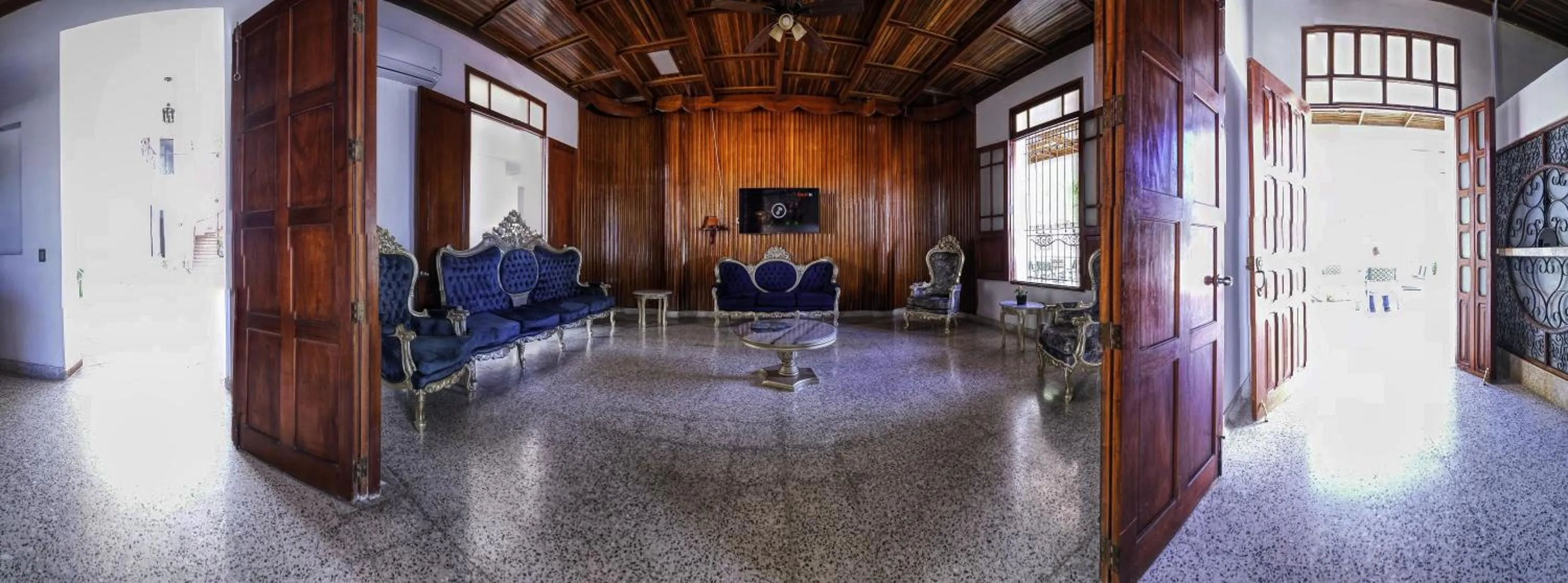 Seating area in Hotel Casa Bethel