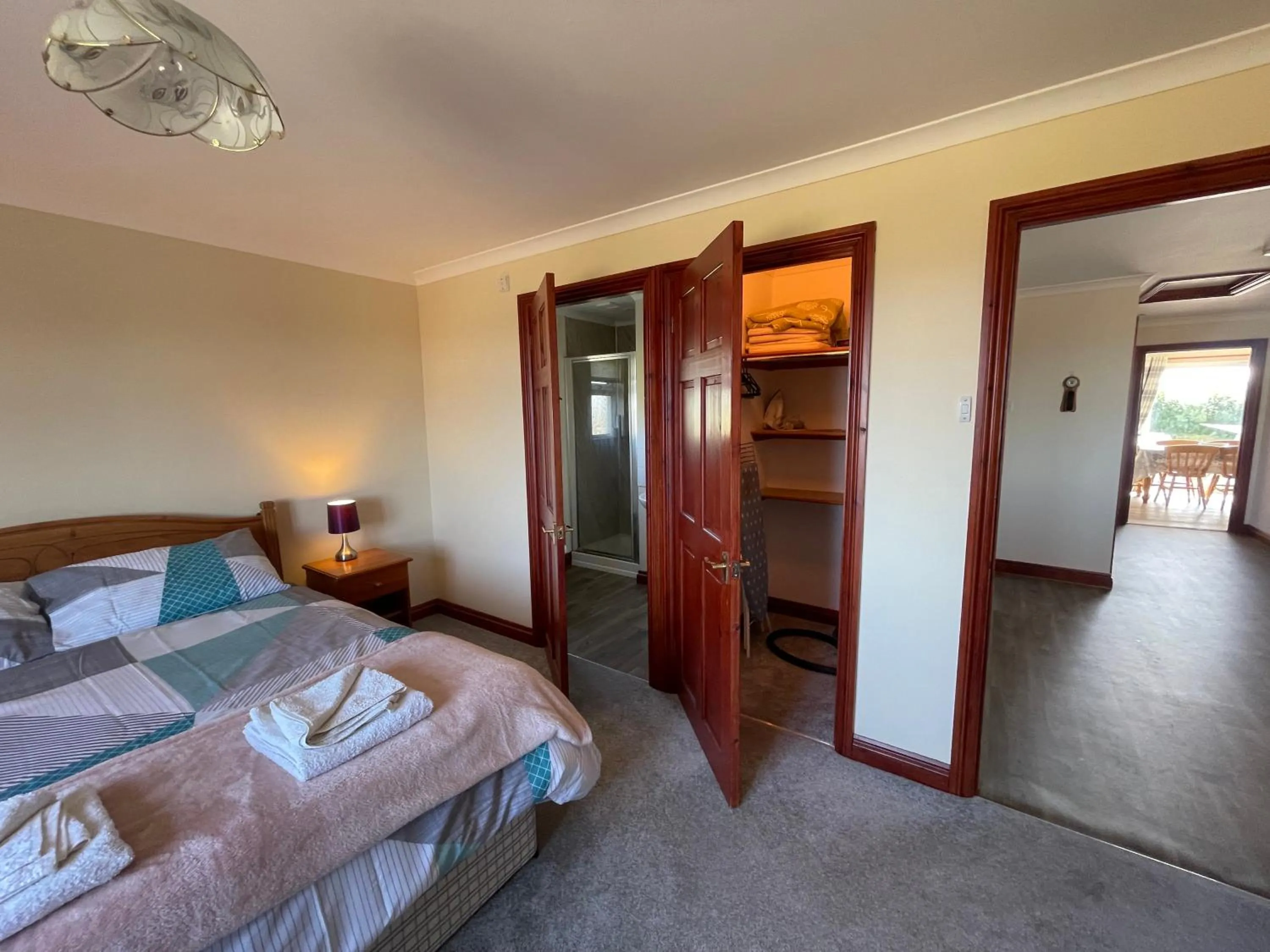 Bedroom, Bed in The Barn-family getaway - Nr Port Isaac