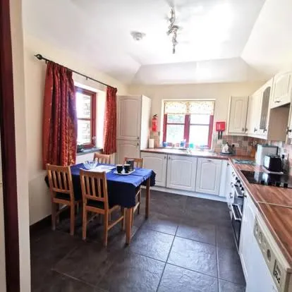 kitchen in The Barn-family getaway - Nr Port Isaac