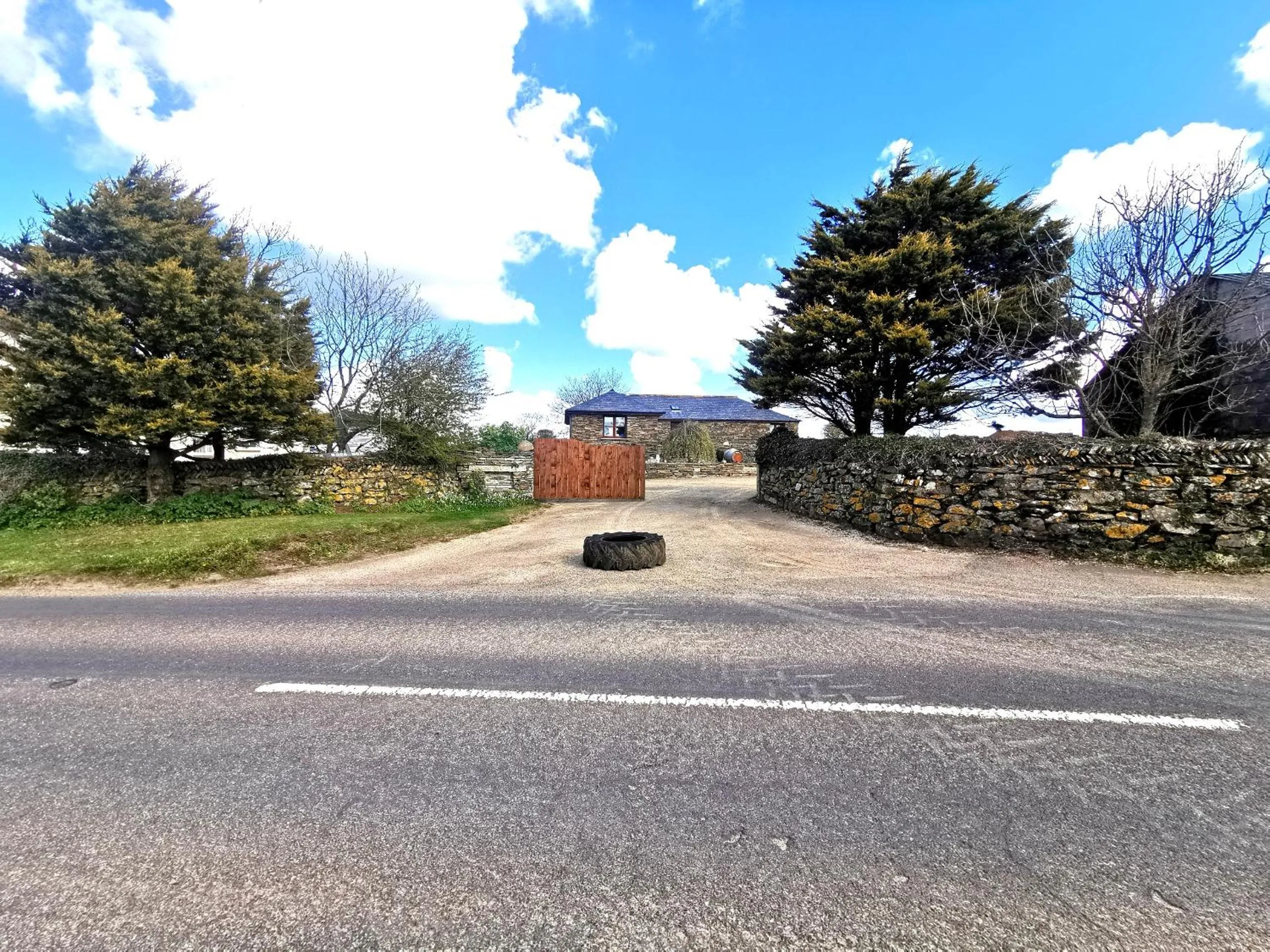 Property building in The Barn-family getaway - Nr Port Isaac