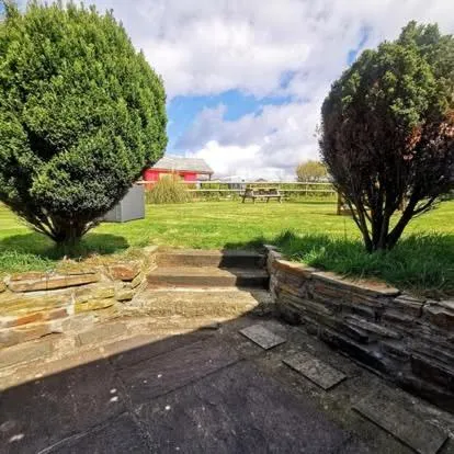 Patio in The Barn-family getaway - Nr Port Isaac