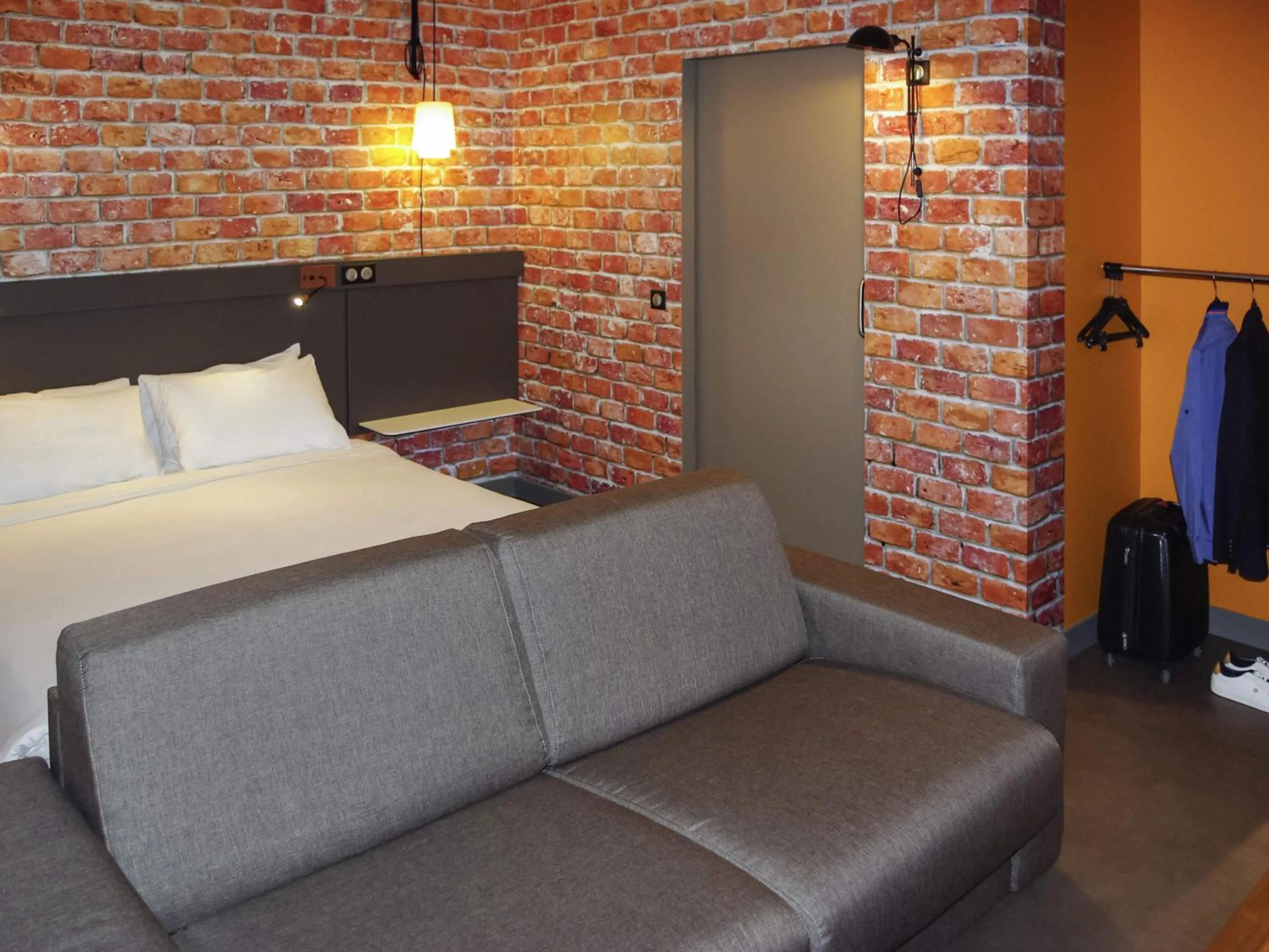 Bedroom, Bed in Ibis Budget Paris porte de la Chapelle - Aréna