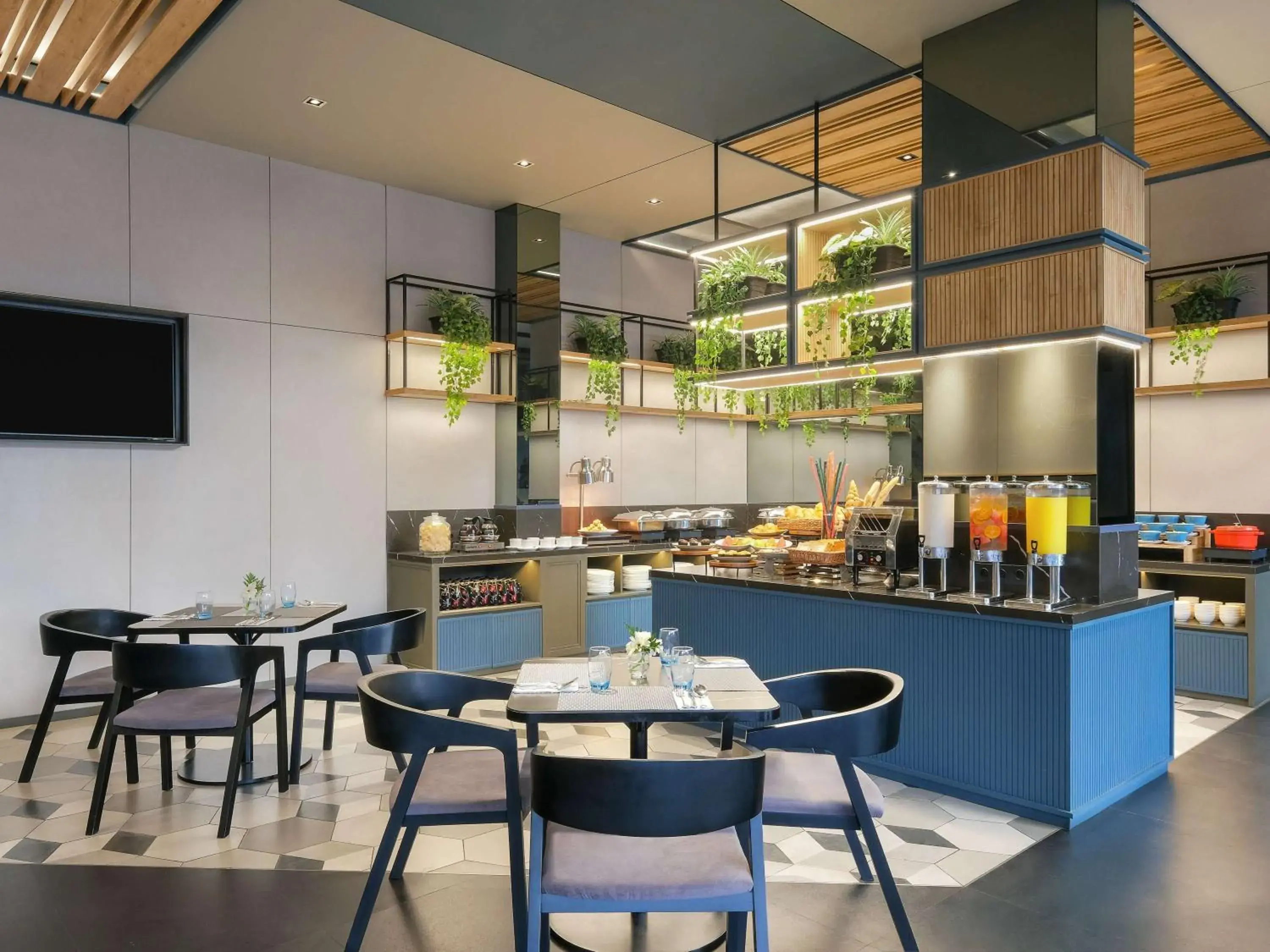 Property building in ibis Surabaya Tidar Property building in ibis Surabaya Tidar