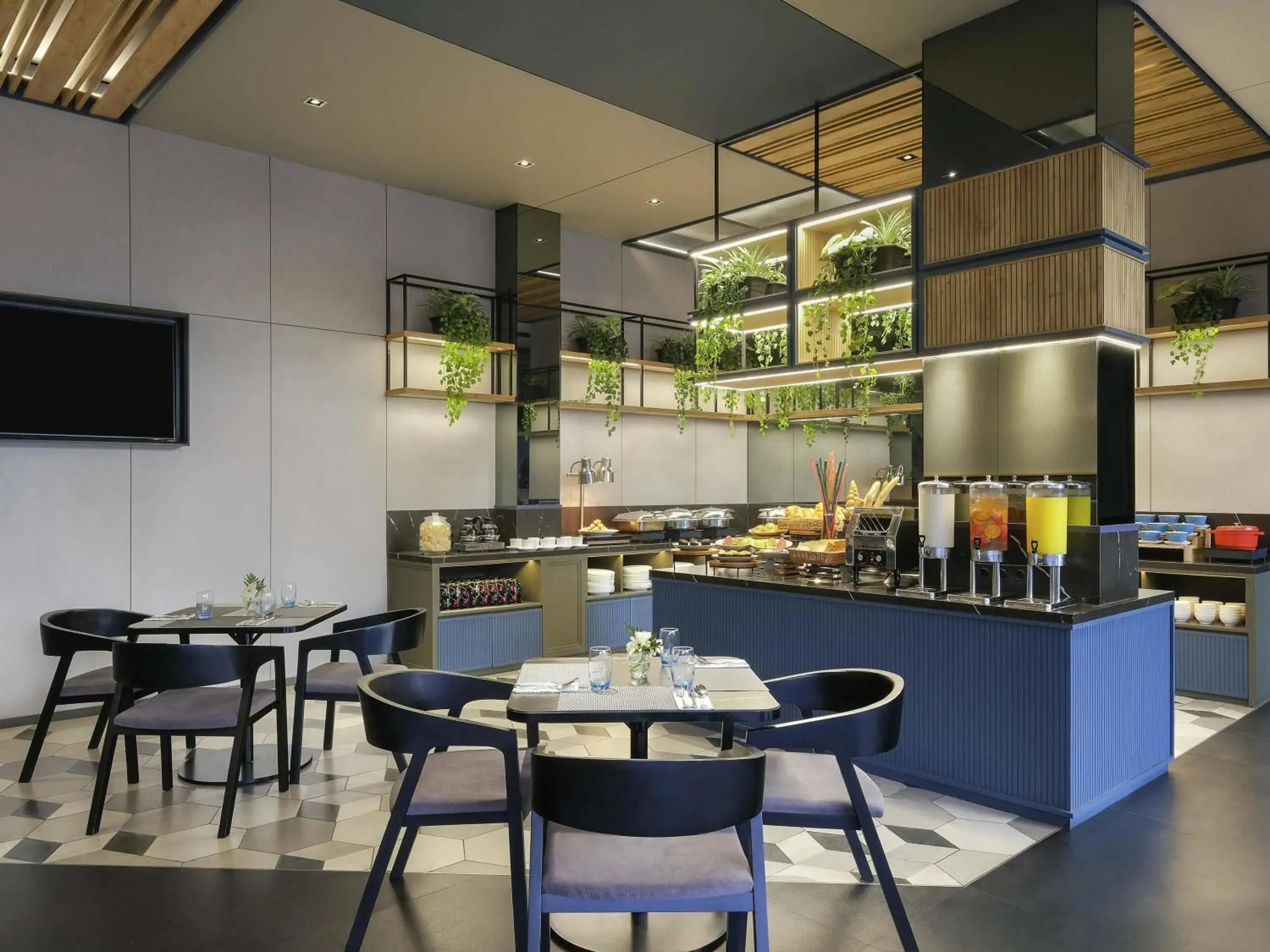 Restaurant/places to eat in ibis Surabaya Tidar Restaurant/places to eat in ibis Surabaya Tidar