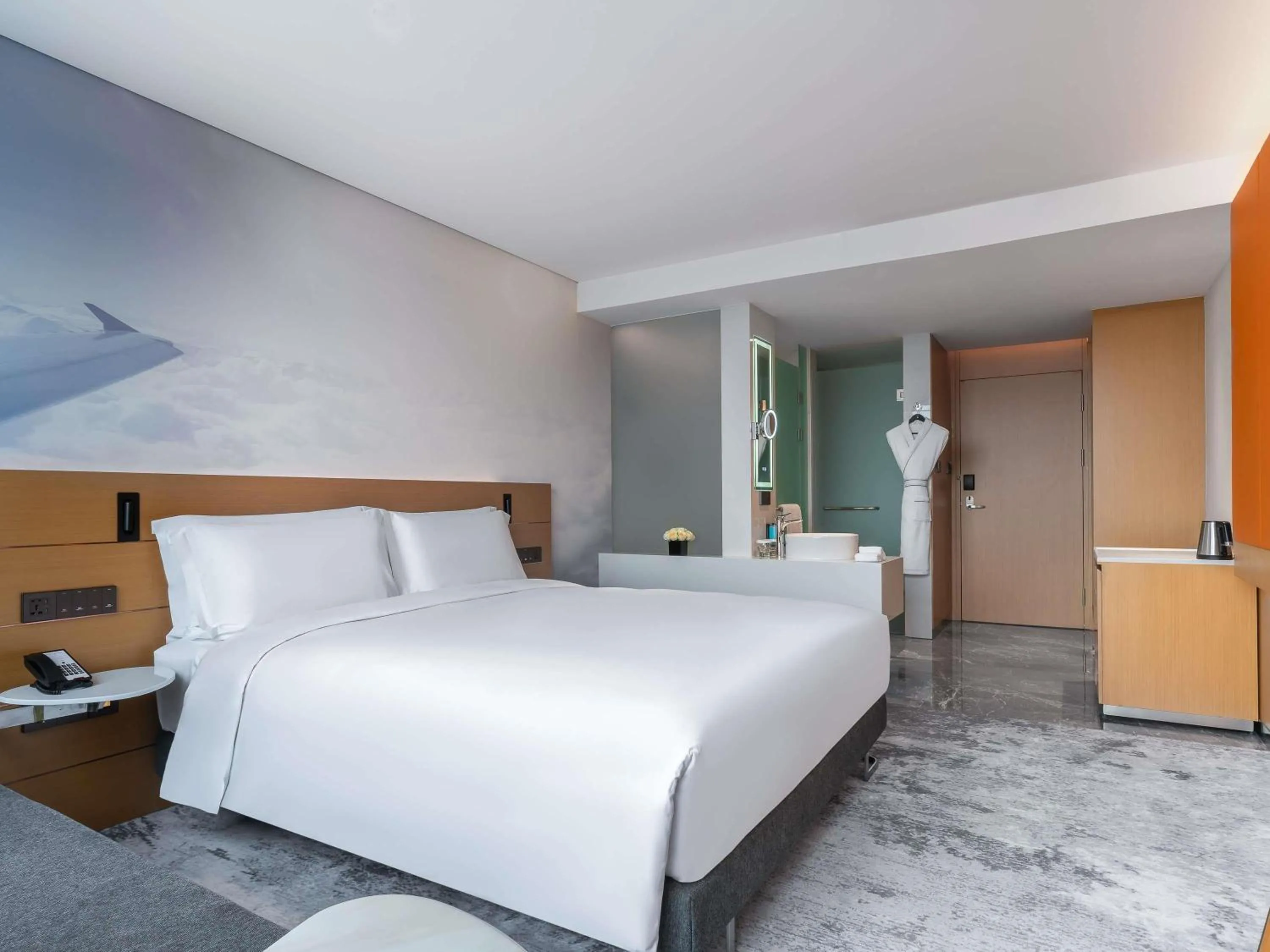 Bedroom, Bed in Novotel Guangzhou Baiyun Airport - Canton Fair Free Shuttle Bus & Official Registration Agency