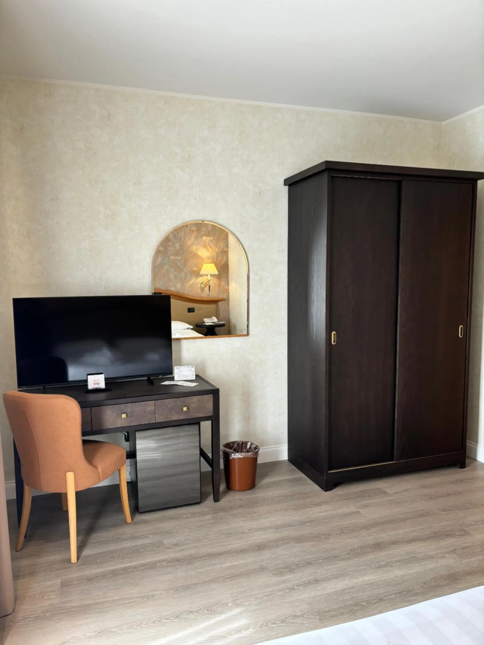 TV and multimedia in Perugia Plaza Hotel