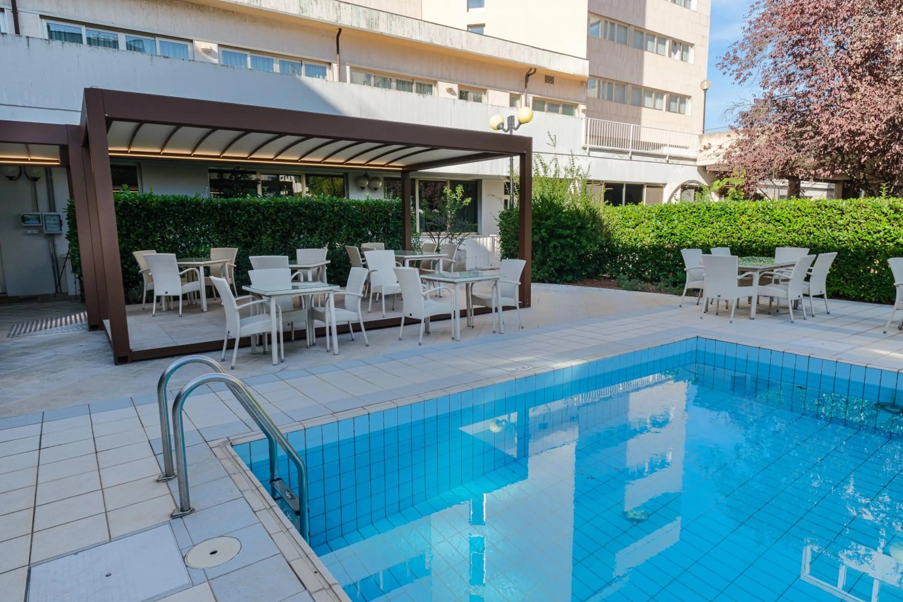 Restaurant/places to eat in Perugia Plaza Hotel