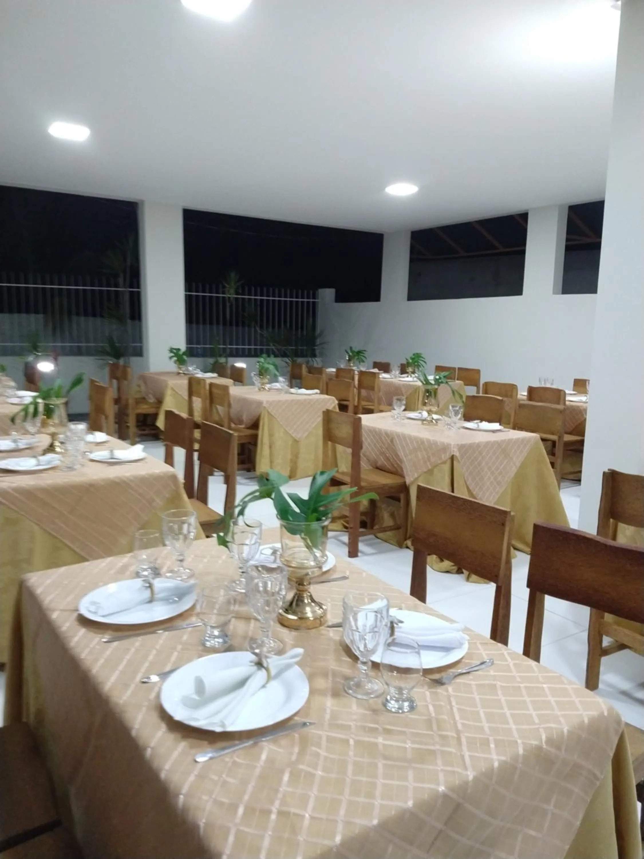 Restaurant/places to eat in Paraiso Barra Hotel