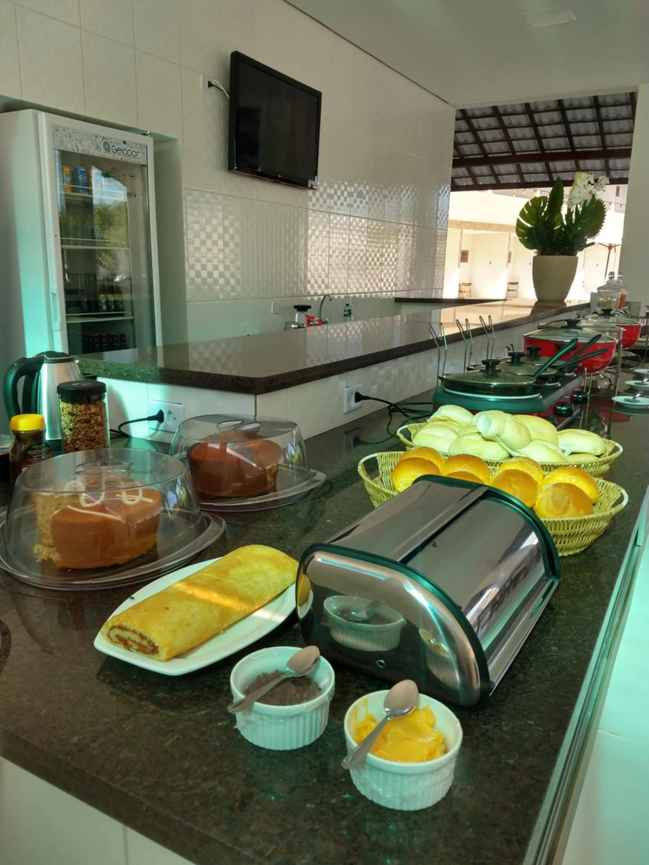 Breakfast in Paraiso Barra Hotel