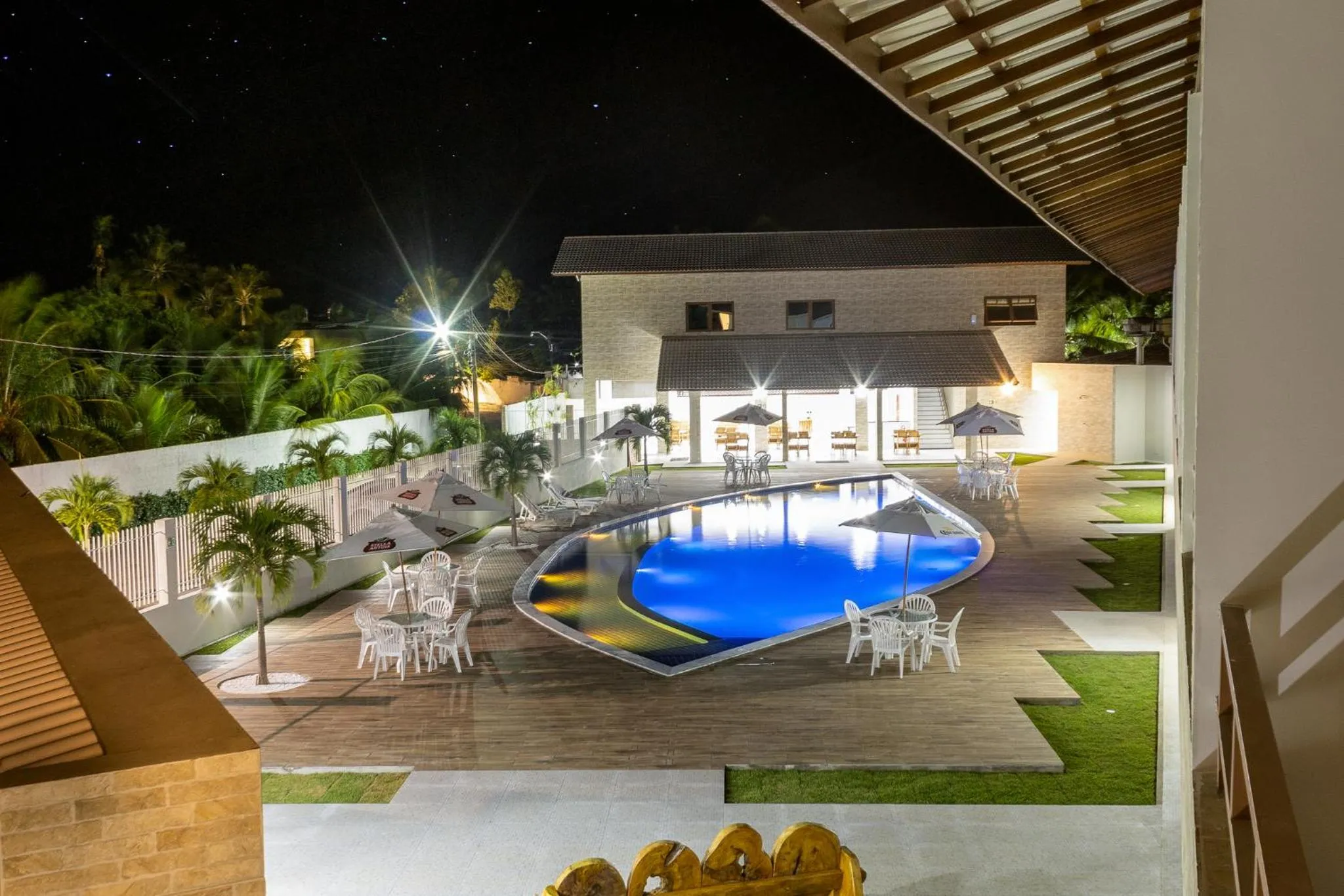 Night in Paraiso Barra Hotel