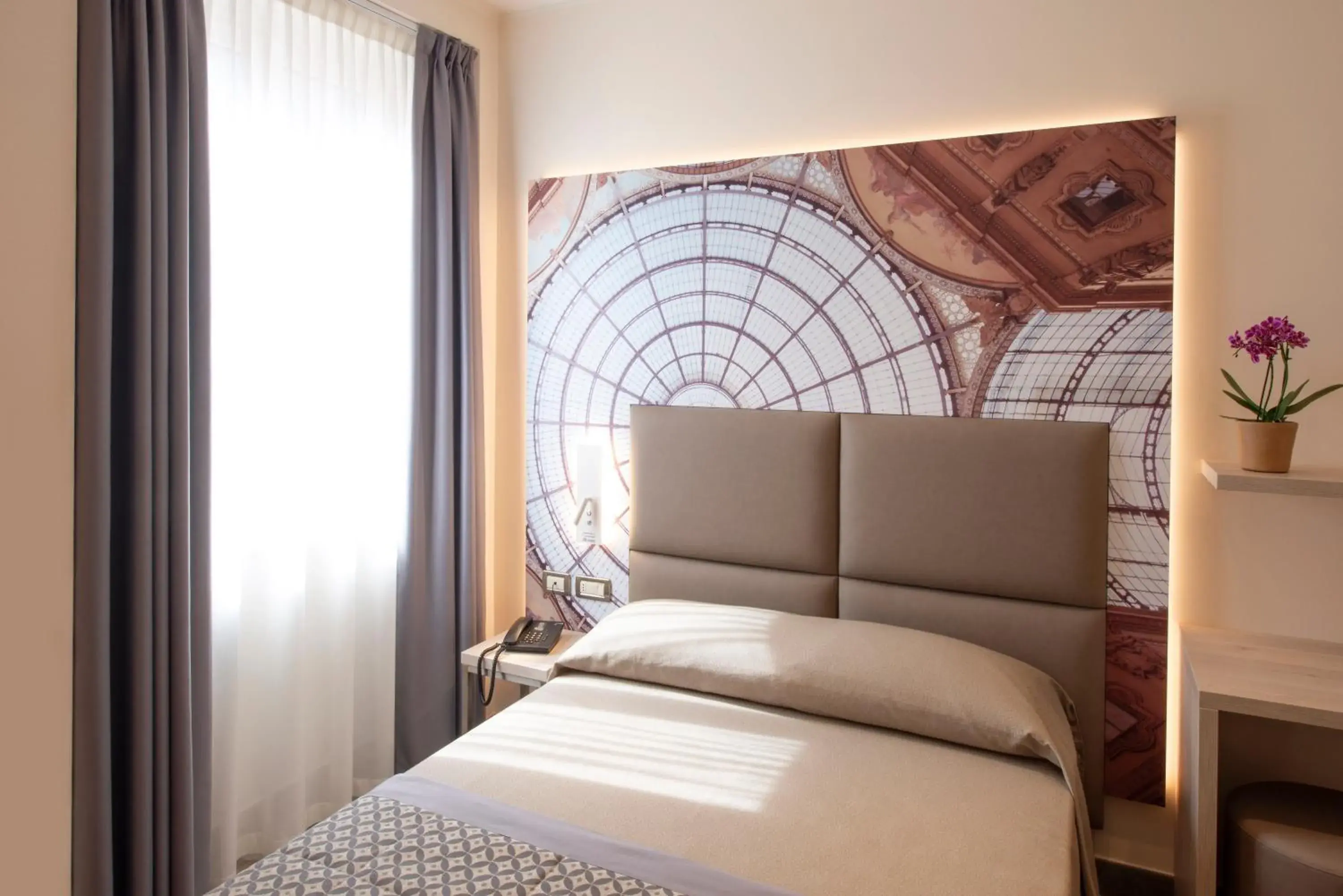 Bedroom, Bed in Hotel Sempione Bedroom, Bed in Hotel Sempione